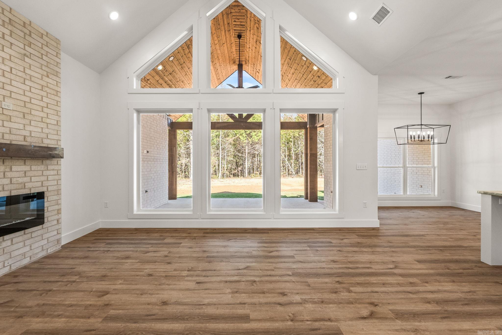 49 Ules Watson Drive Greenbrier, AR 72058