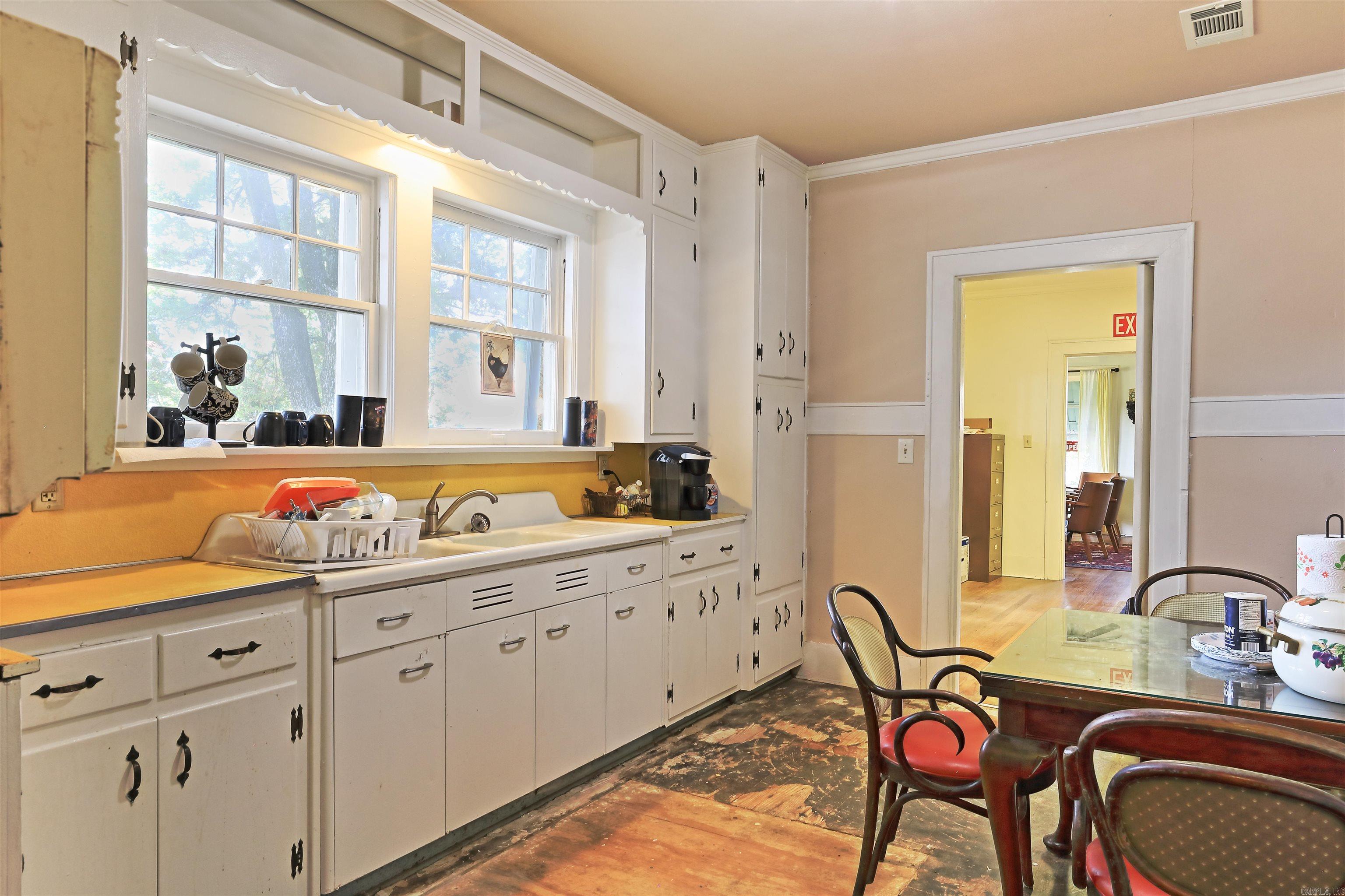 8305 Dollarway  White Hall, AR