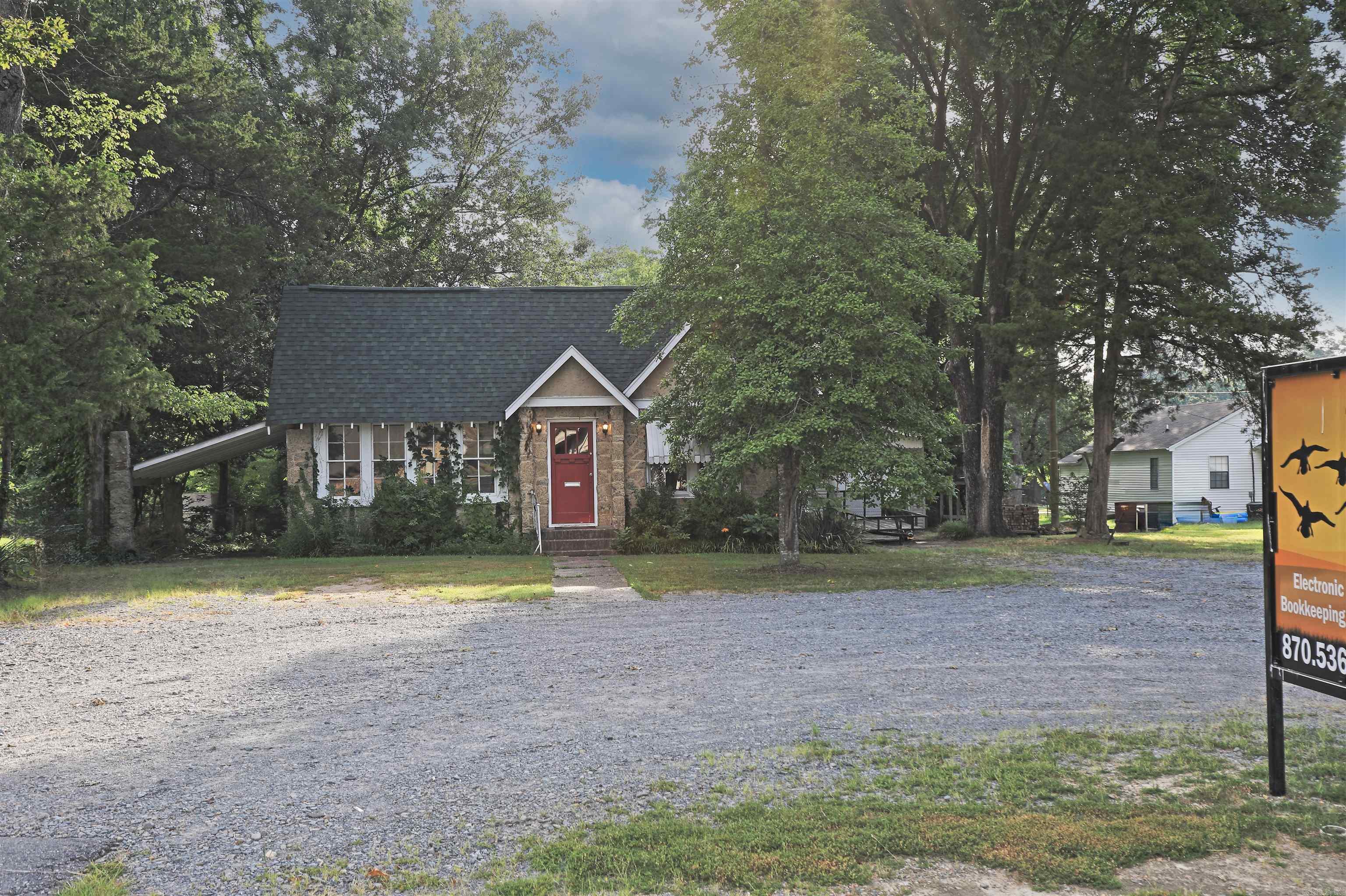 8305 Dollarway  White Hall, AR