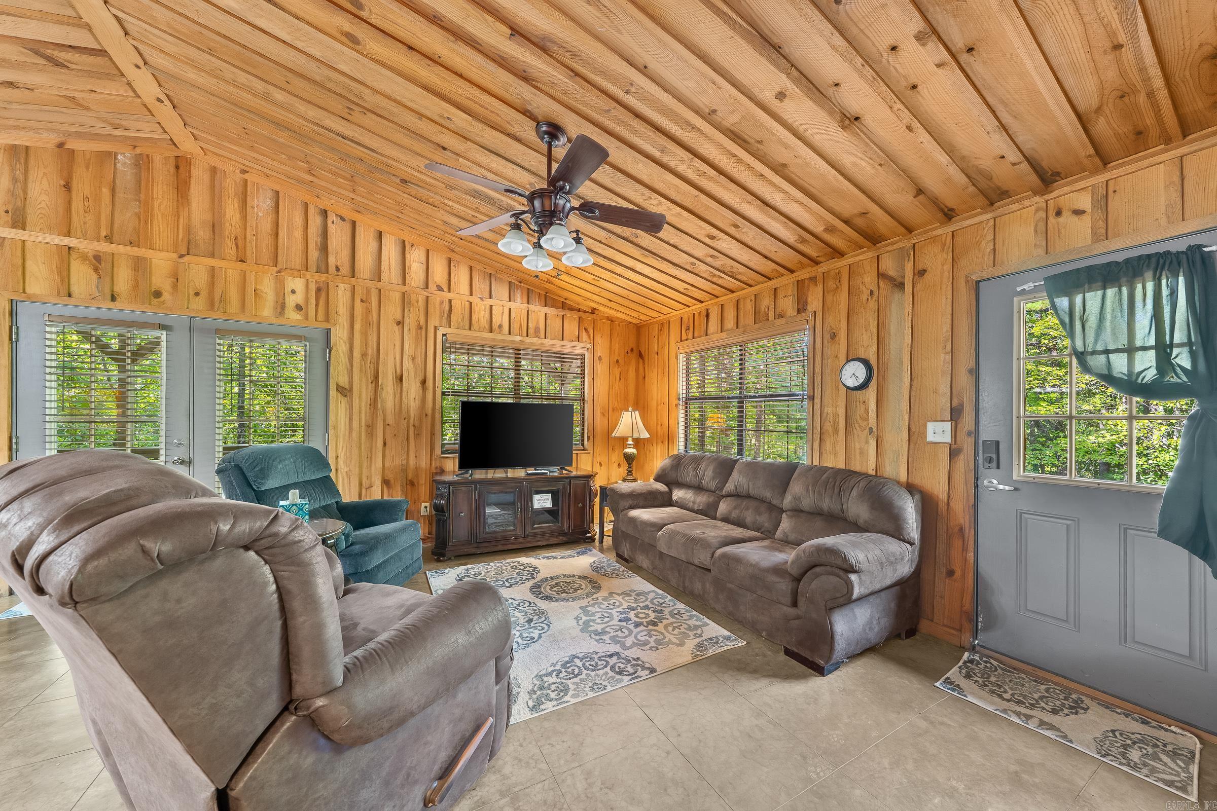 TBD Roadrunner lane Mena, AR 71953