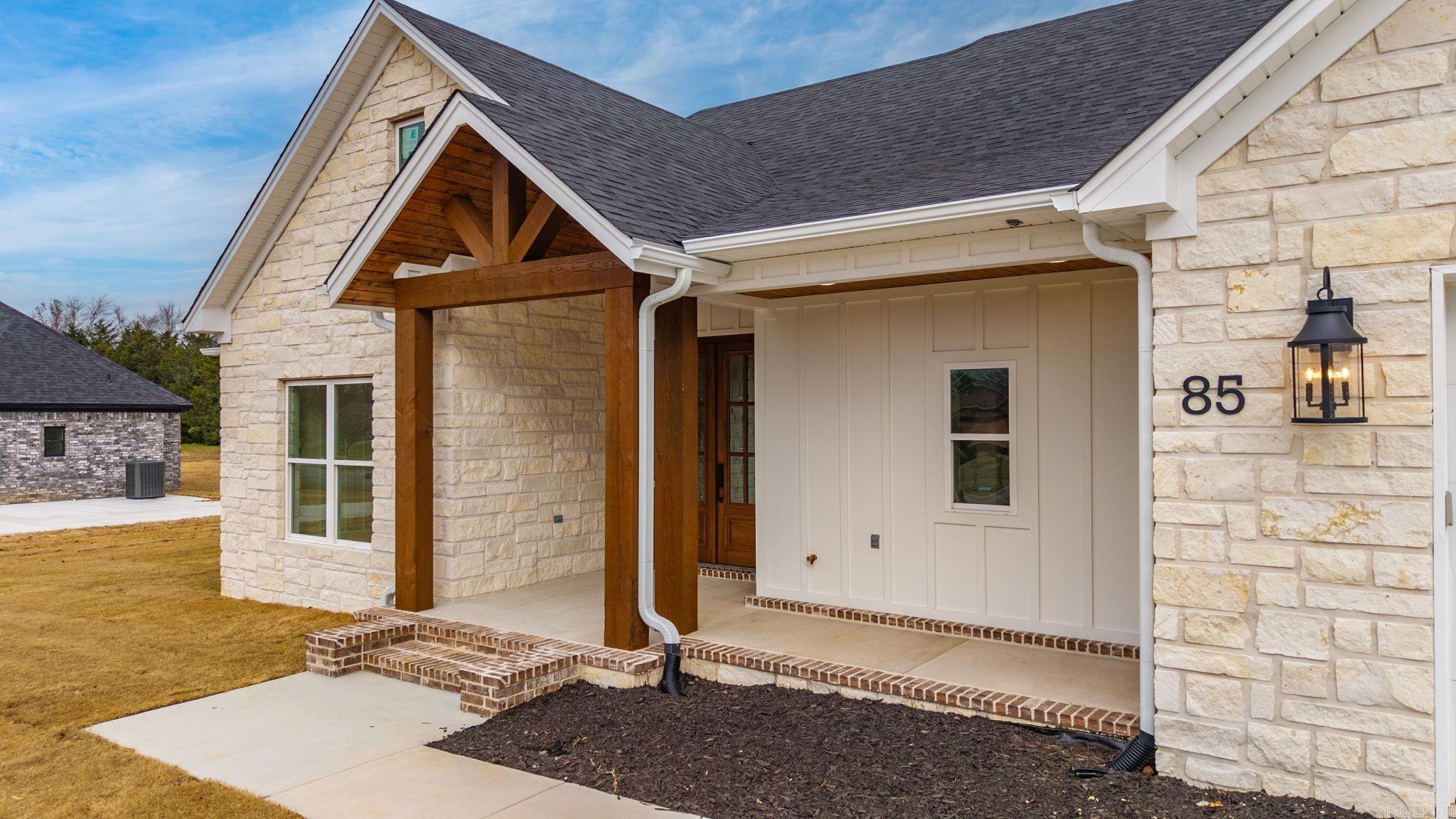 85 Emerald Lane  Greers Ferry, AR