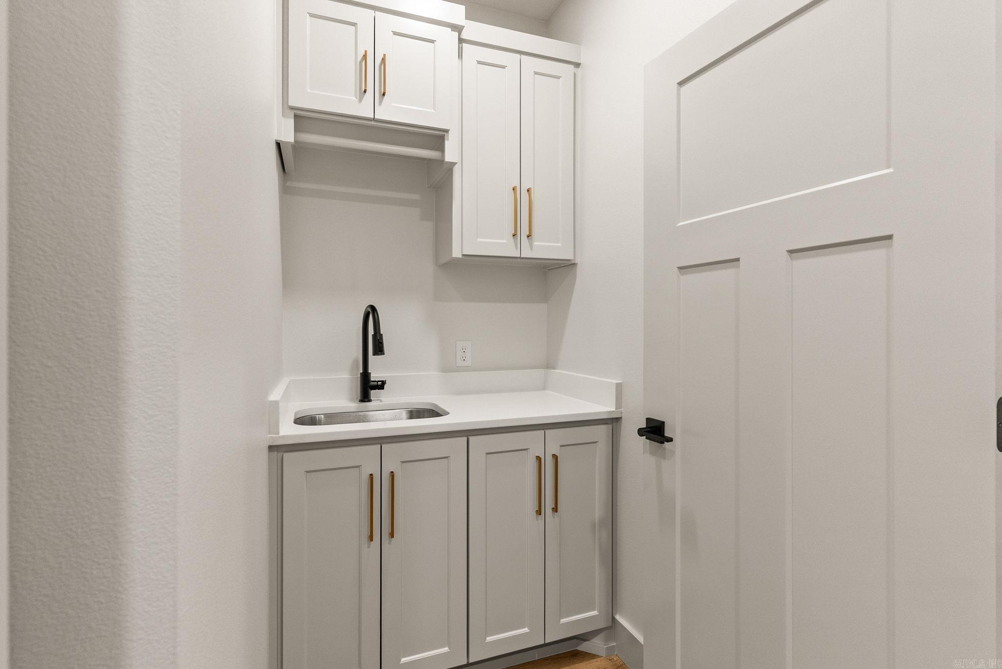 85 Emerald Lane  Greers Ferry, AR