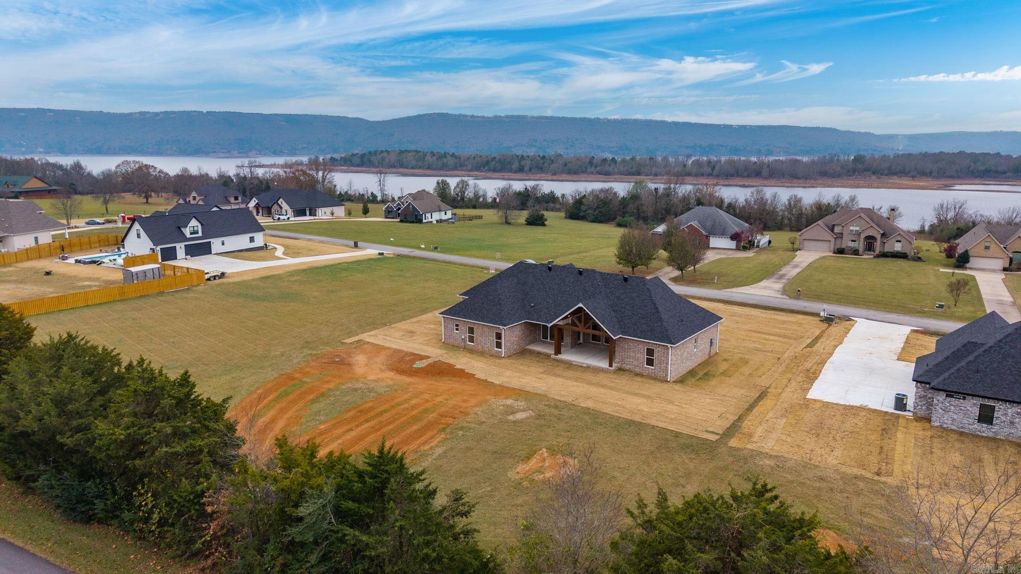 85 Emerald Lane  Greers Ferry, AR