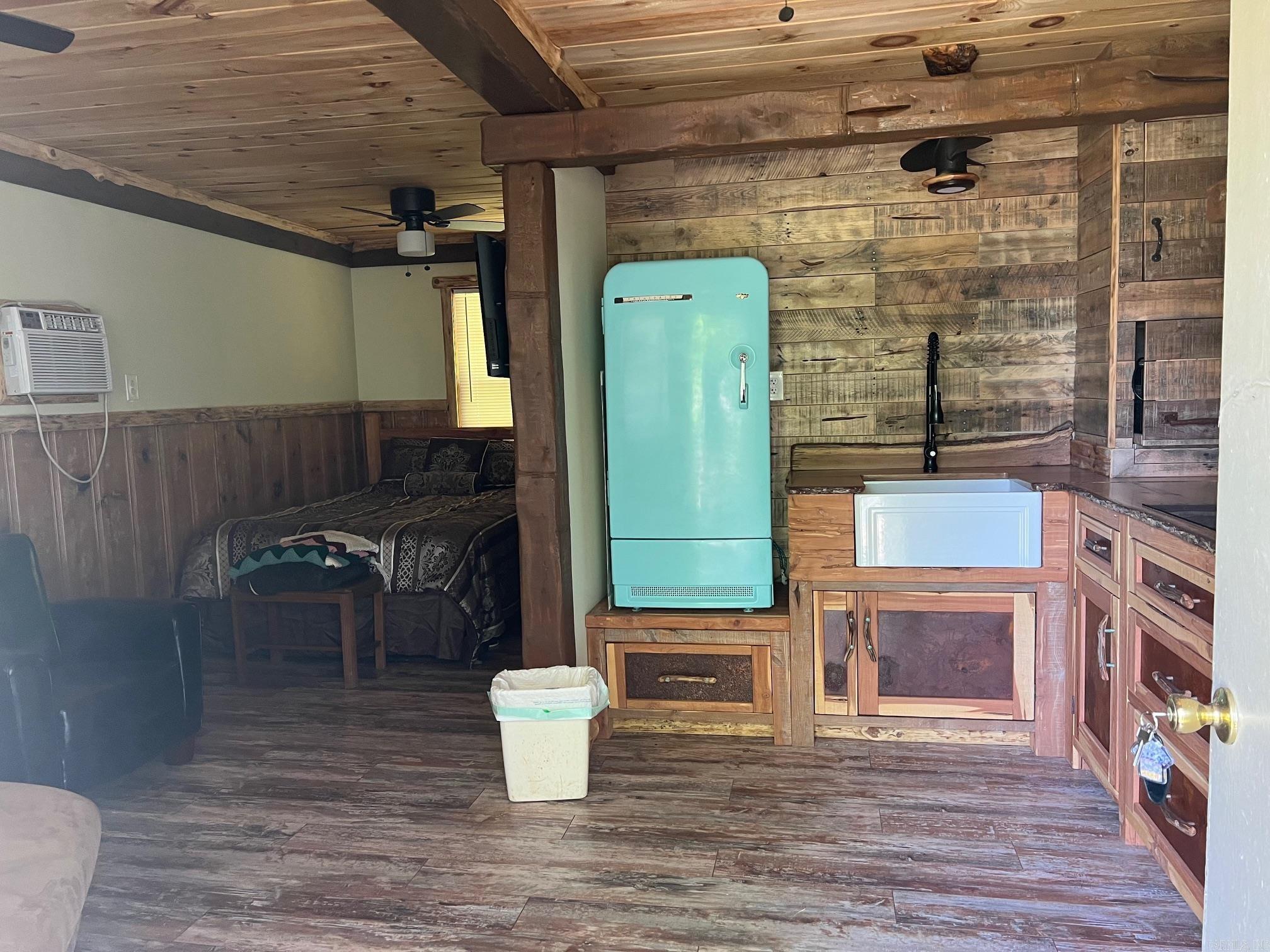 113 Evergreen Cove  Bull Shoals, AR