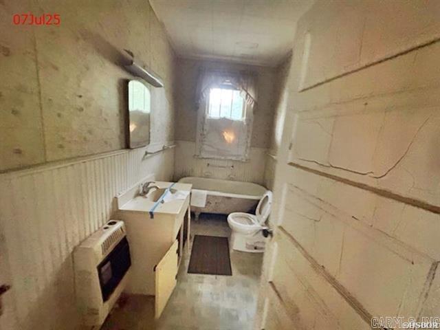 705 N Hyatt Street Monticello, AR 71855