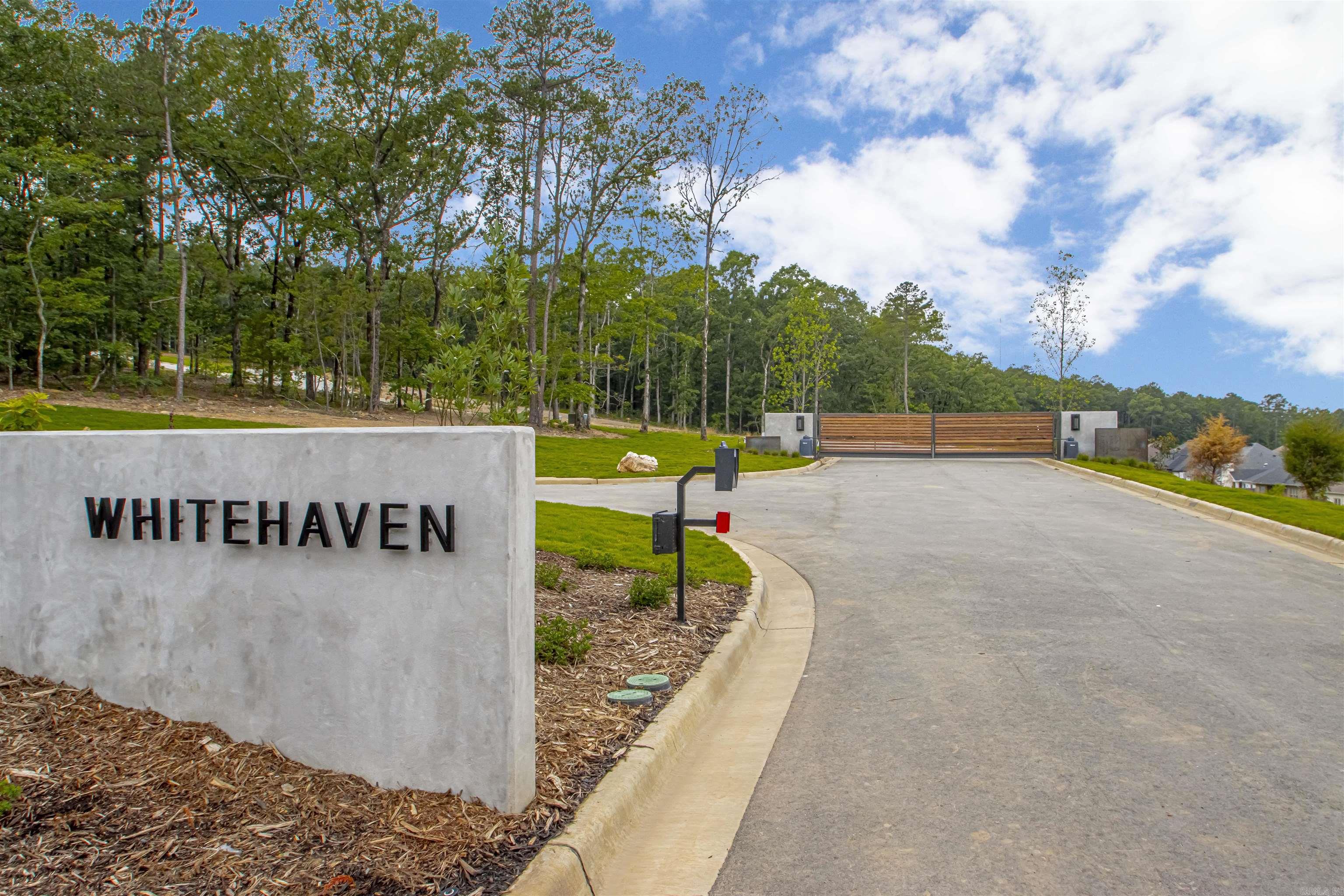 4 Whitehaven  Little Rock, AR