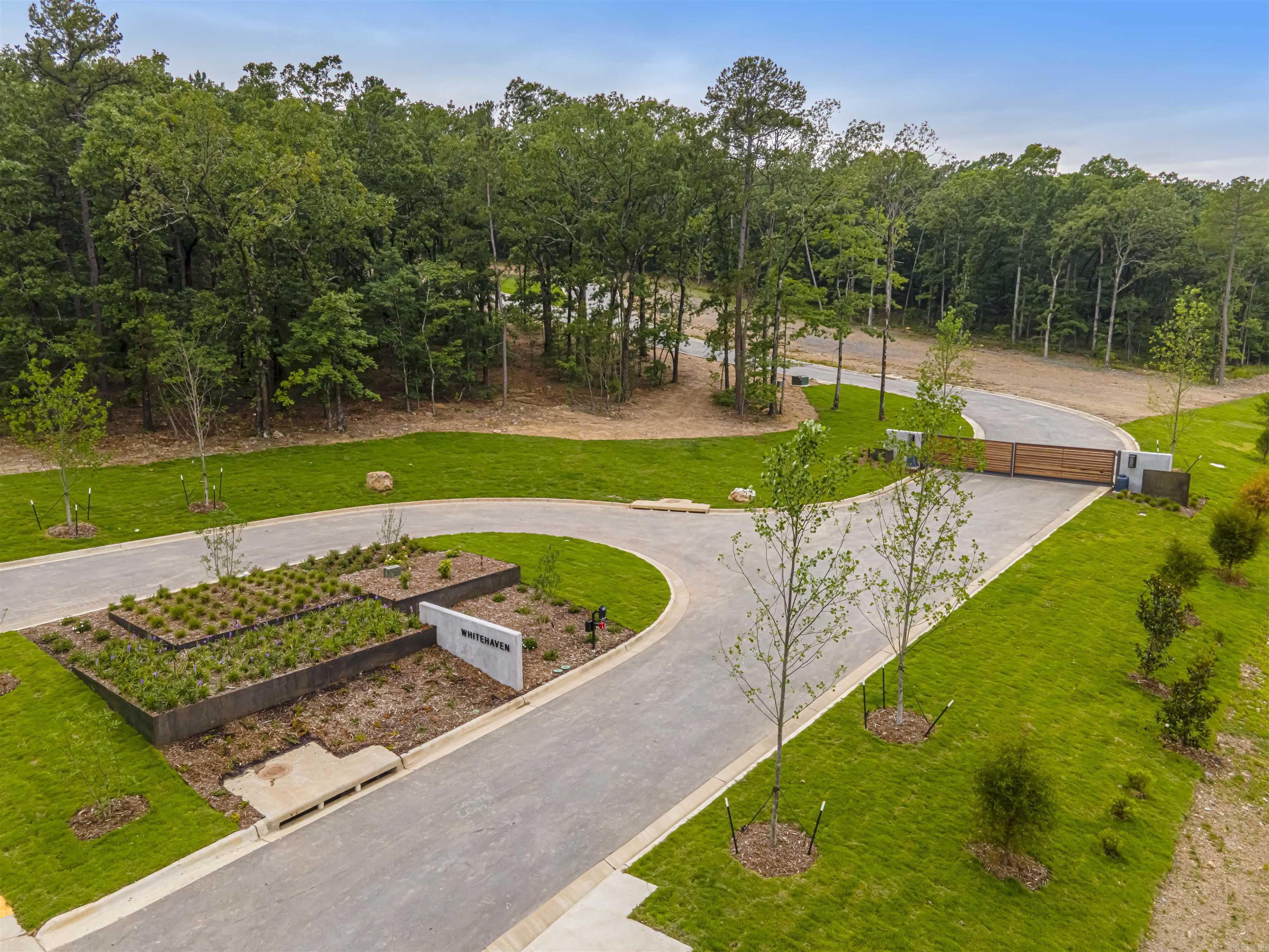 4 Whitehaven  Little Rock, AR