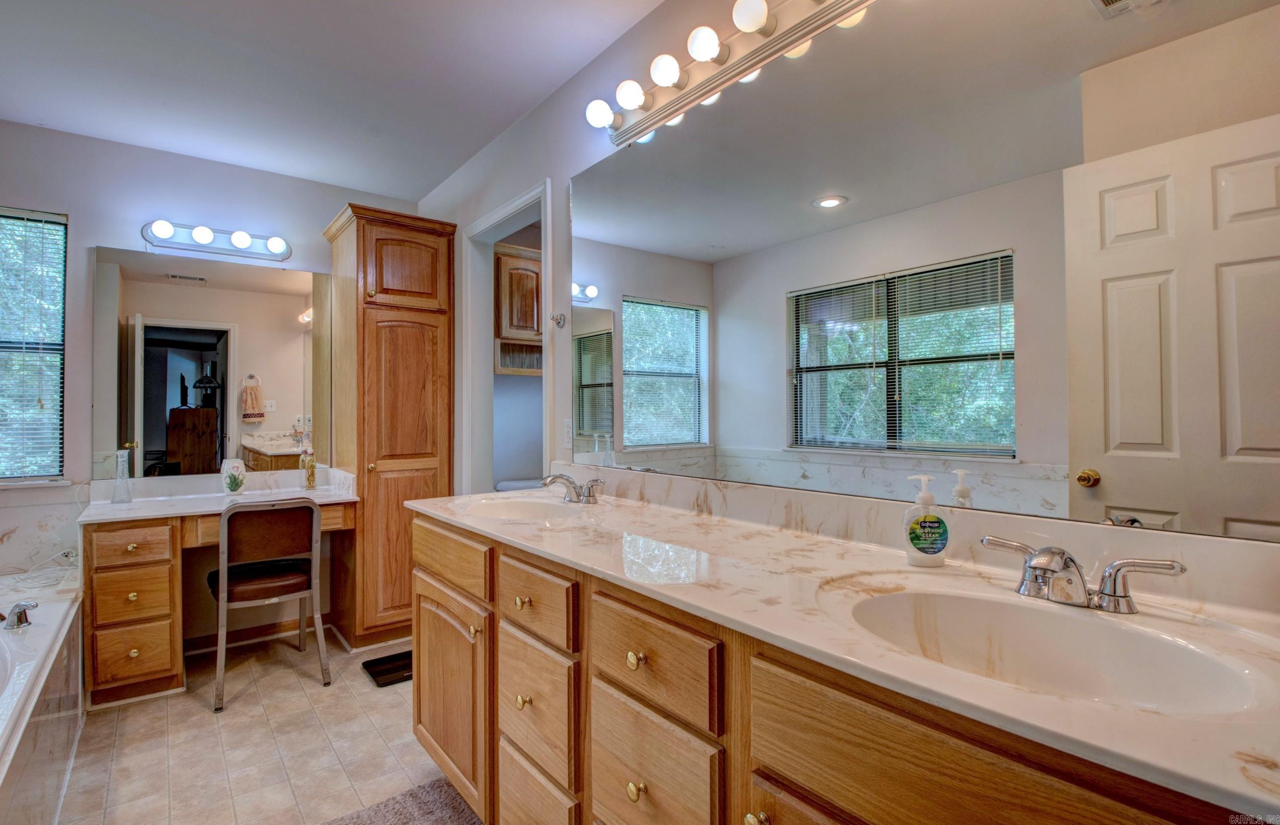 12711 Keener Rd. Cabot, AR 72023