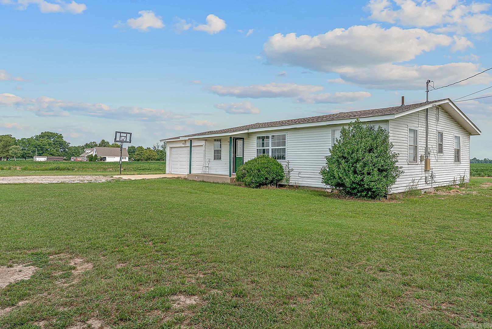 4091 County Road 928  Brookland, AR