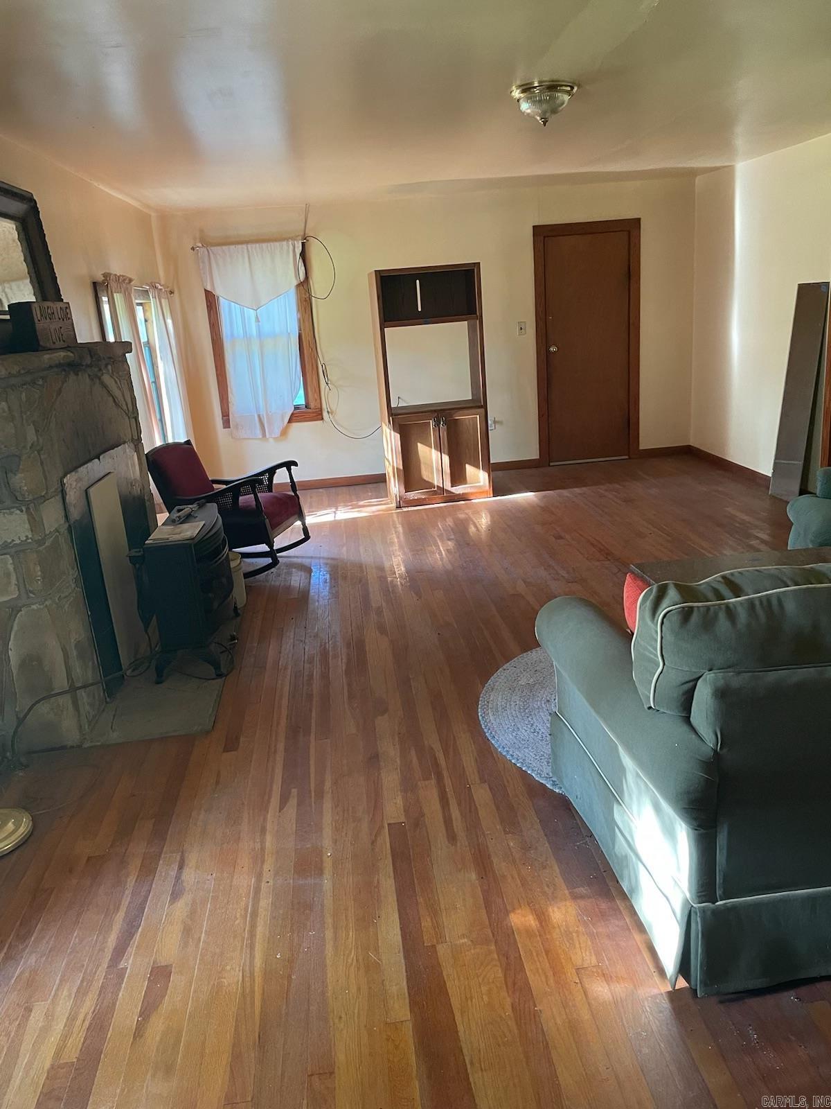 366 Hillhollow Road Marshall, AR 72650