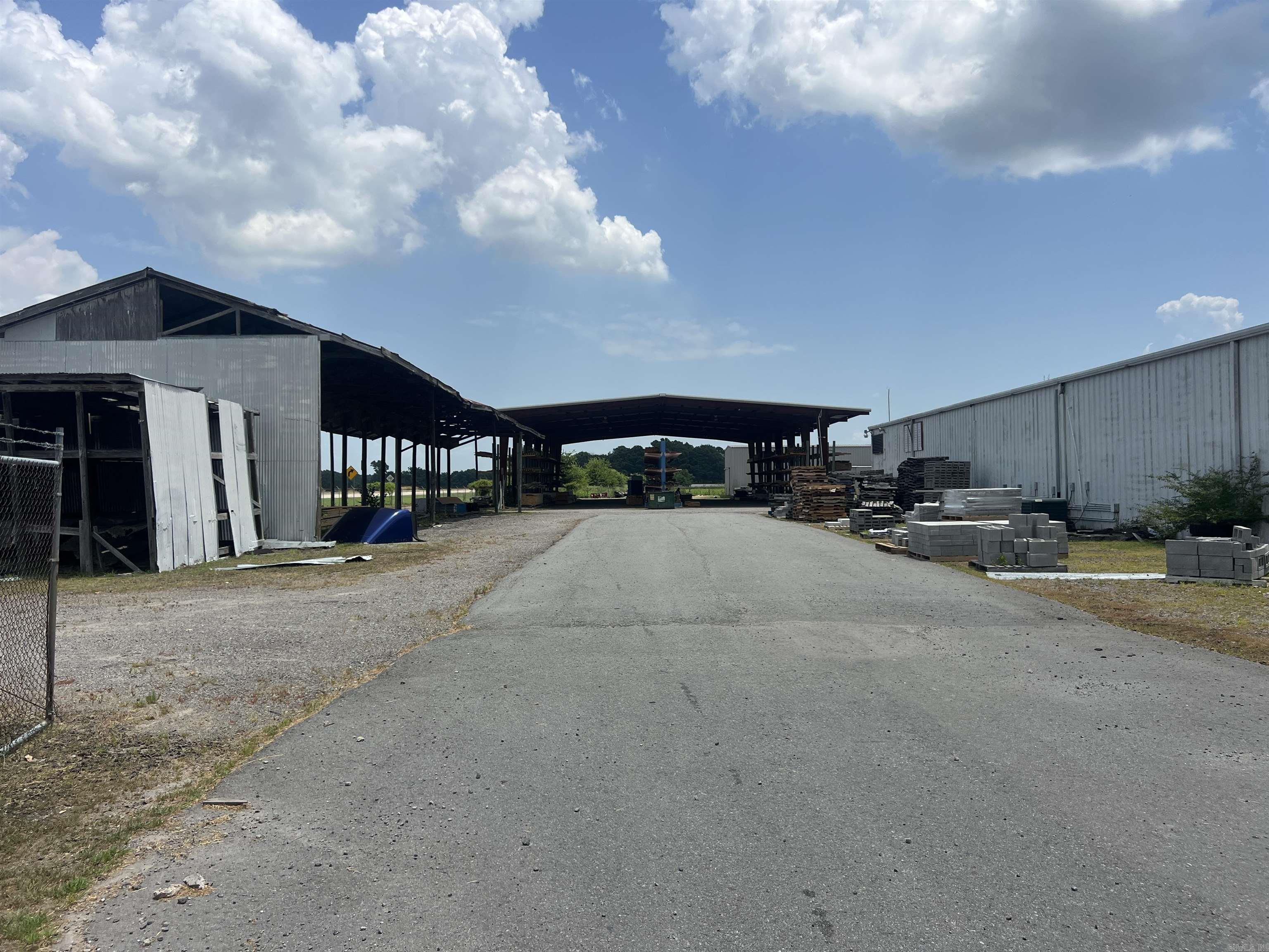 901 Commerce  Pine Bluff, AR