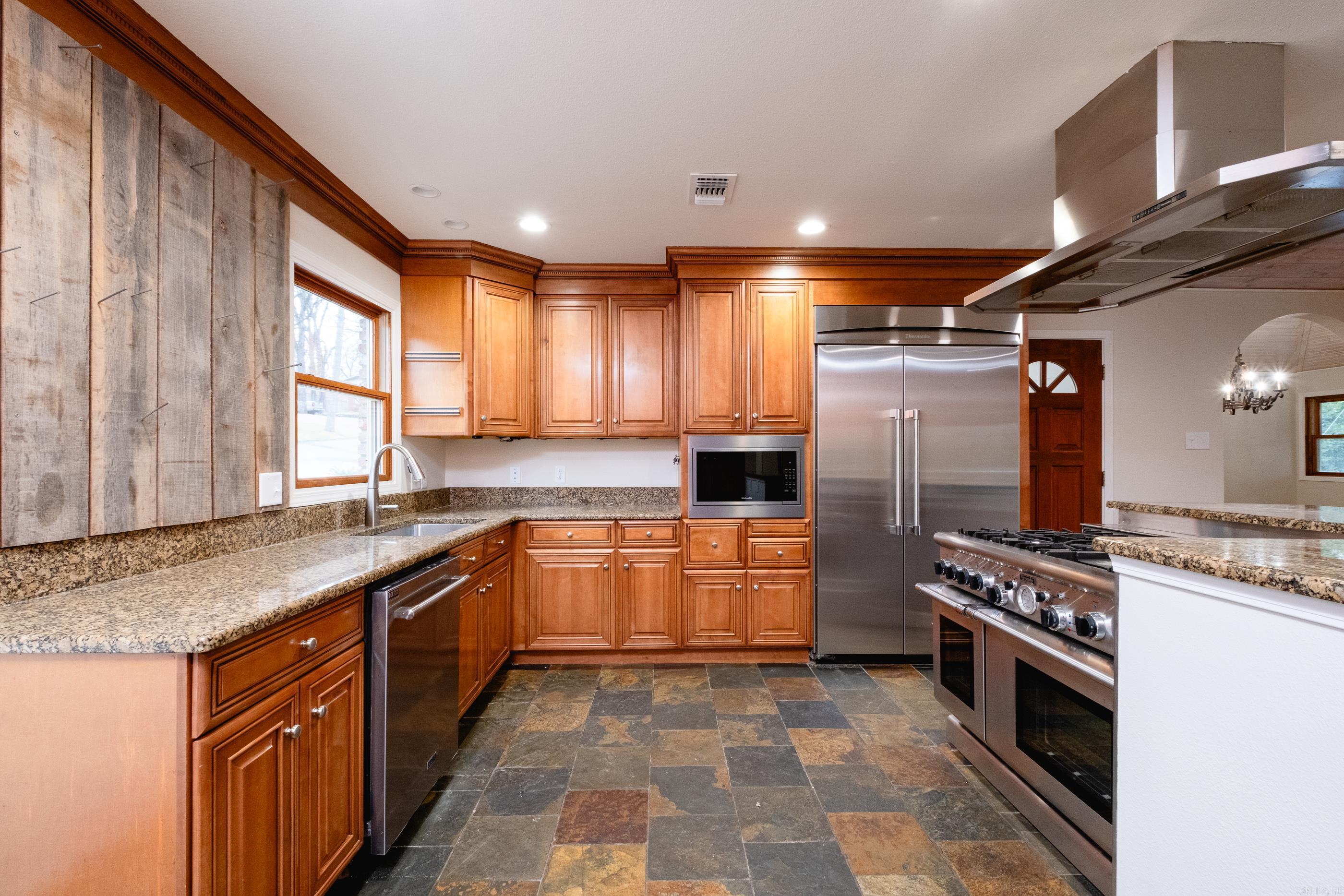 5920 Scenic Drive Little Rock, AR 72207