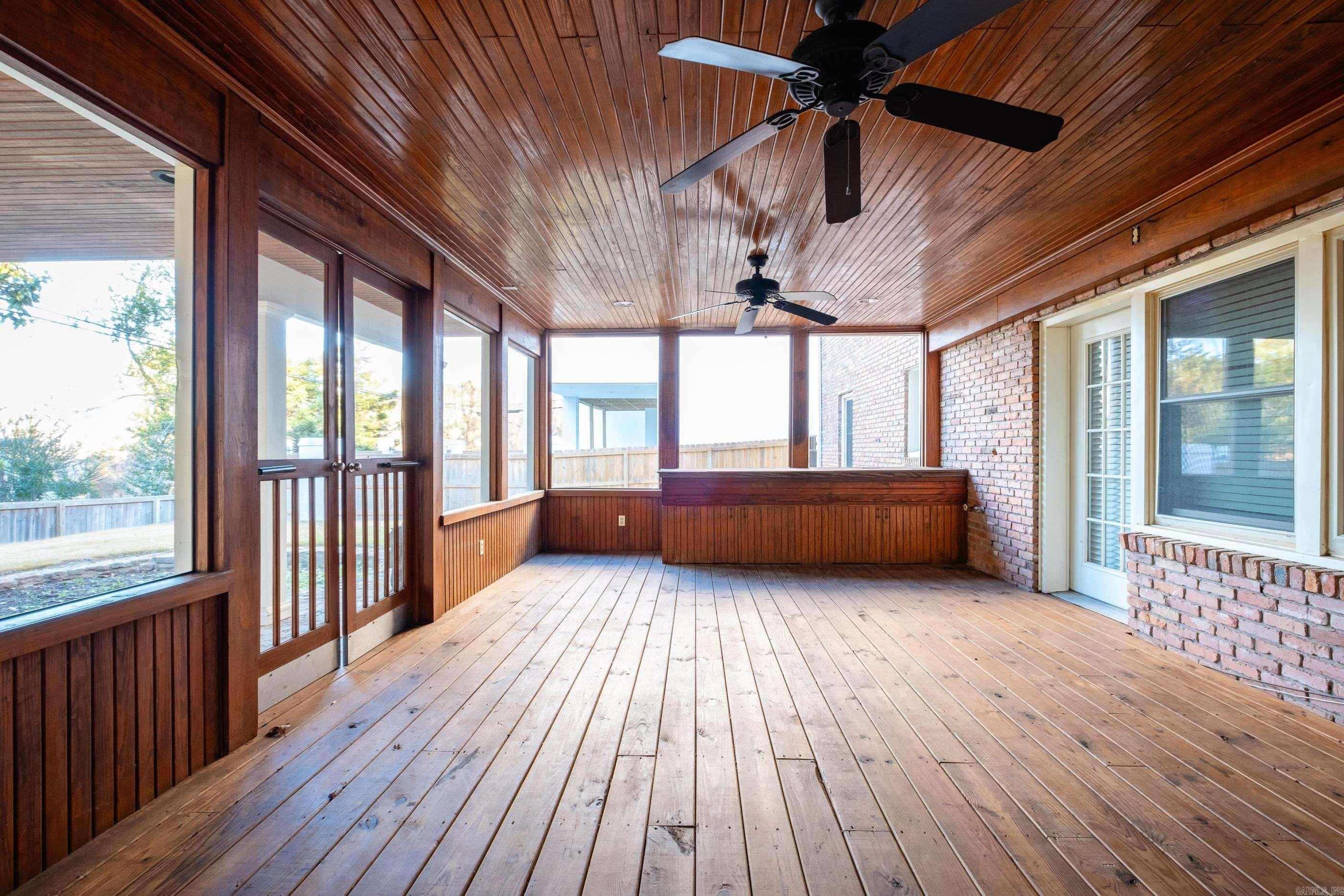 5920 Scenic Drive Little Rock, AR 72207