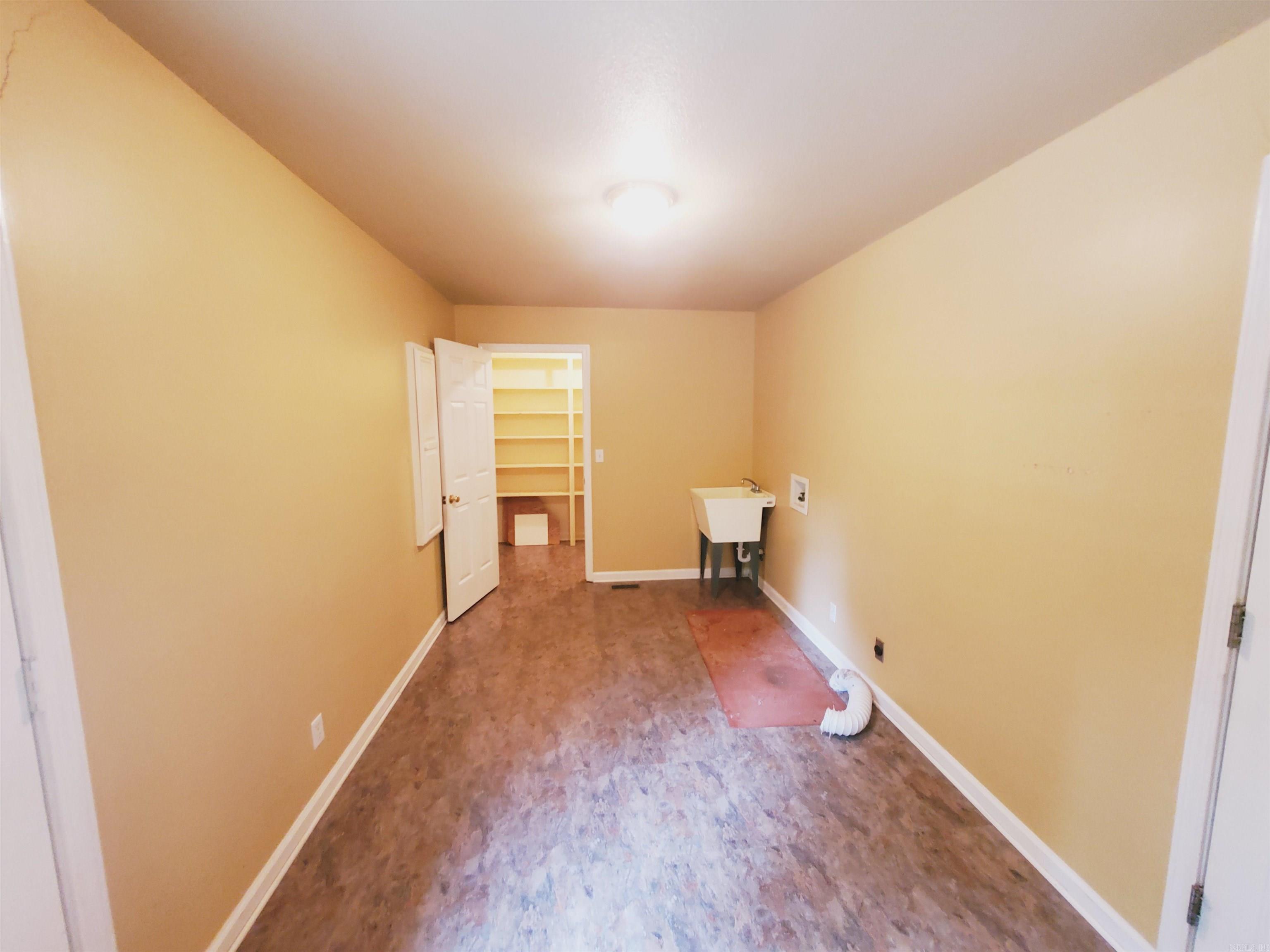 2590 W North Street Piggott, AR 72454