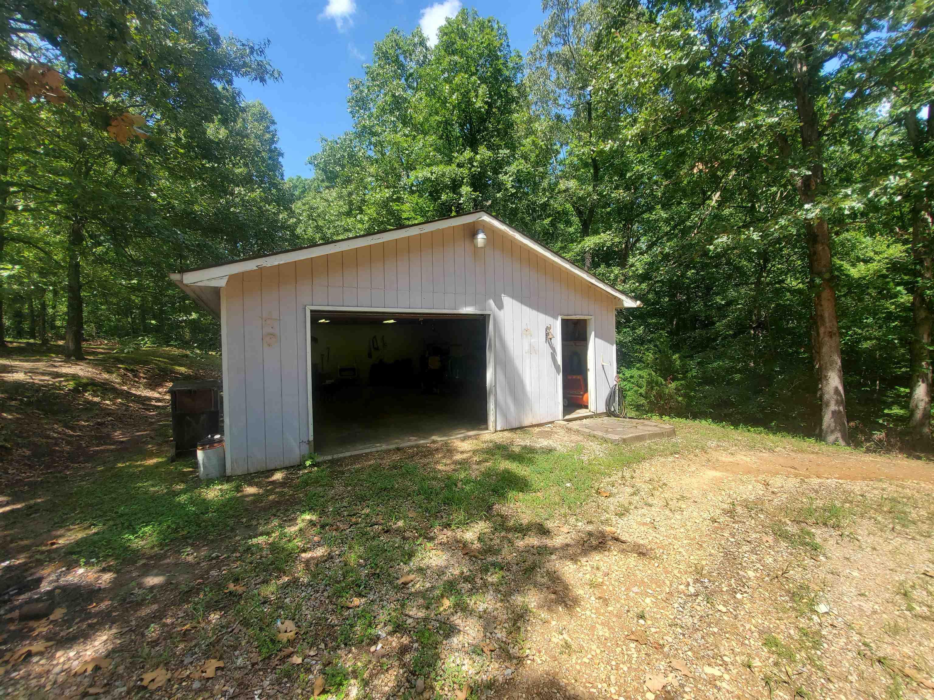 2590 W North Street Piggott, AR 72454