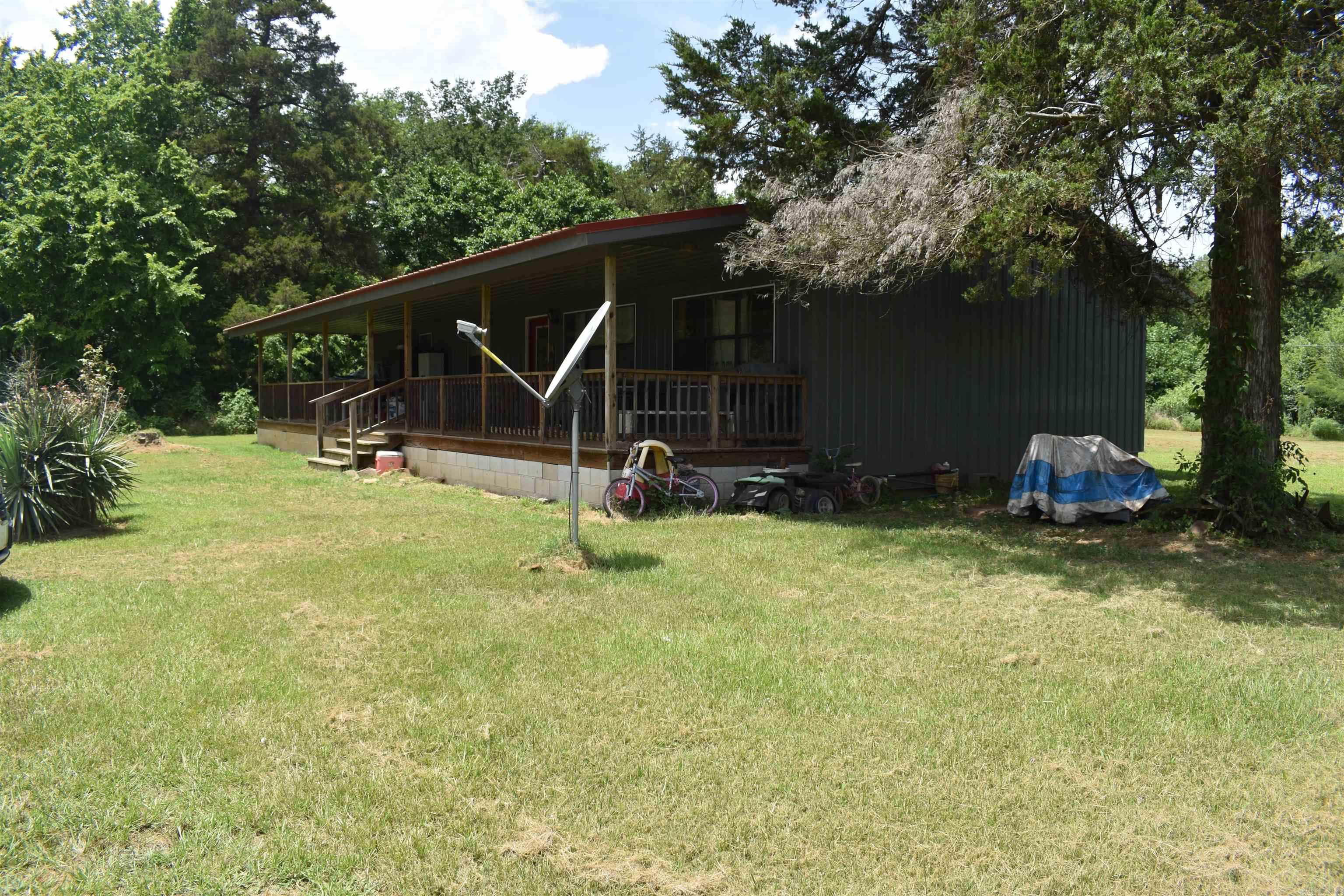 31986 Highway 80  Danville, AR