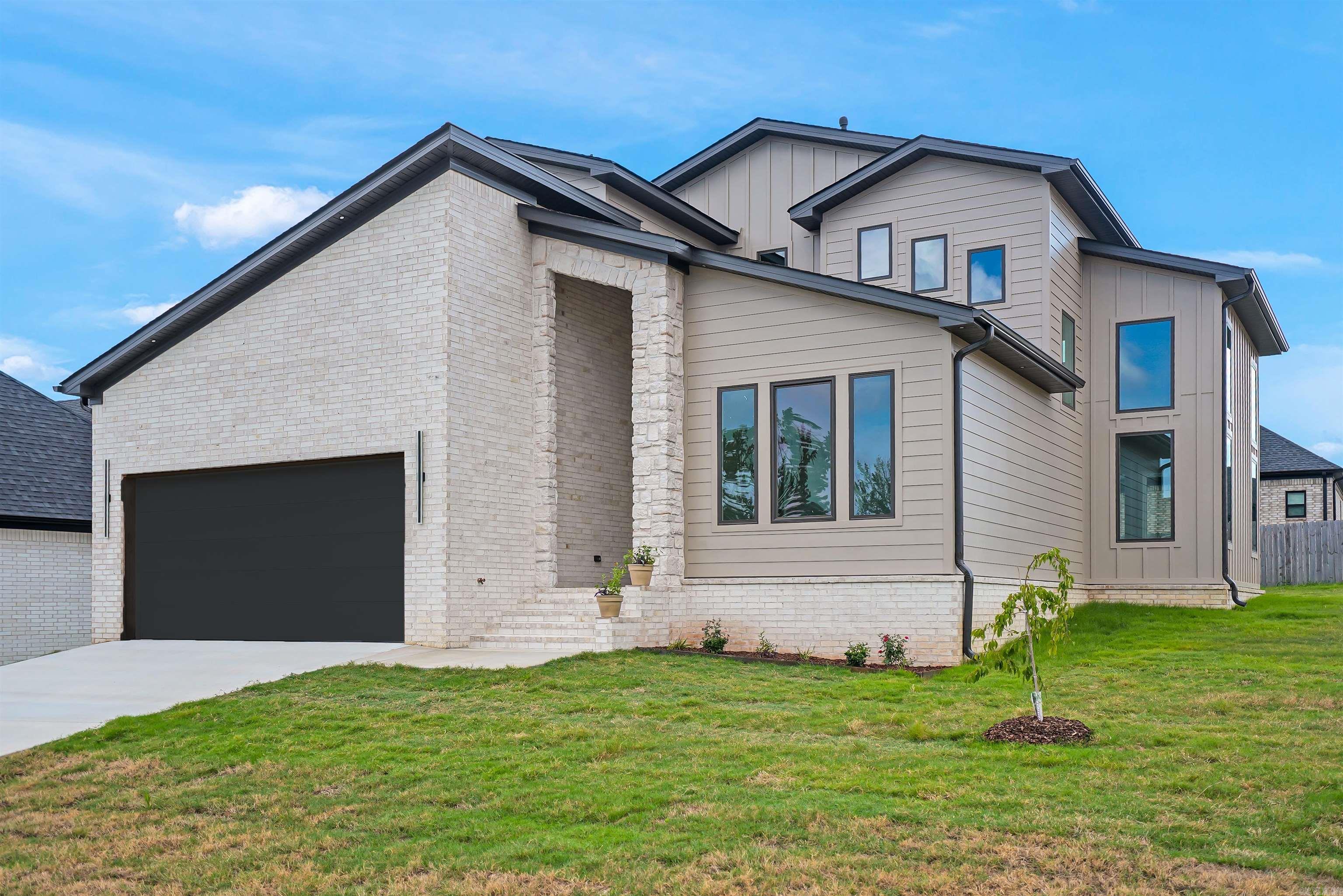 115  Willow Springs  Conway, AR