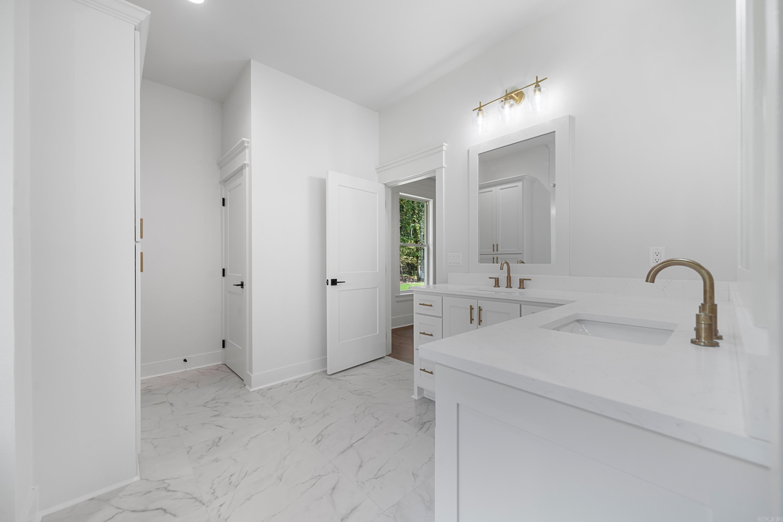 191 Waterview  Hot Springs, AR