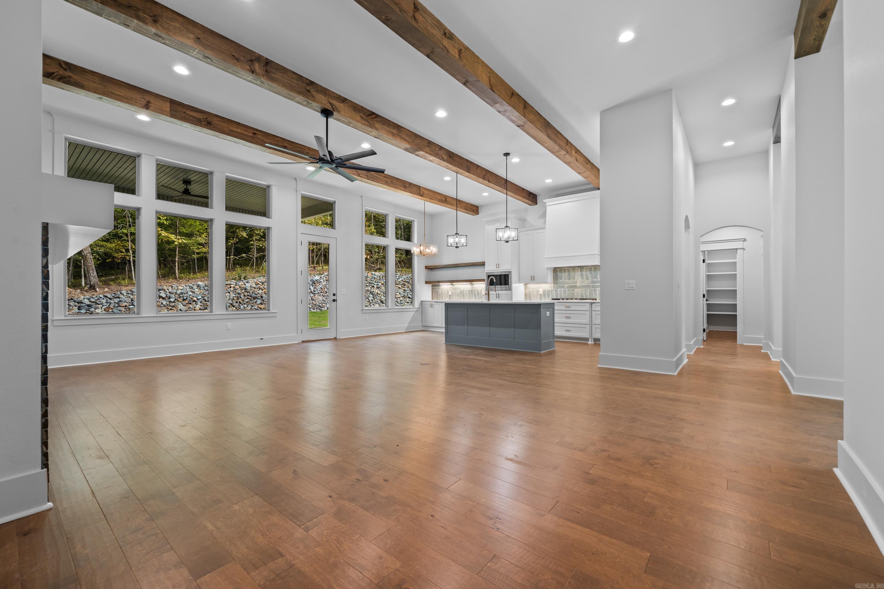 193 Waterview  Hot Springs, AR