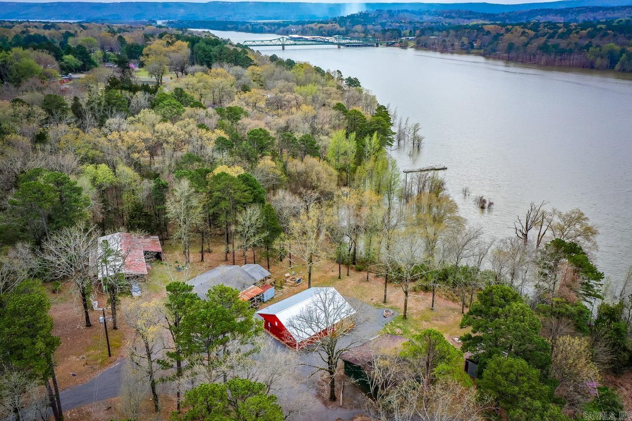 533 Stark Road  Greers Ferry, AR