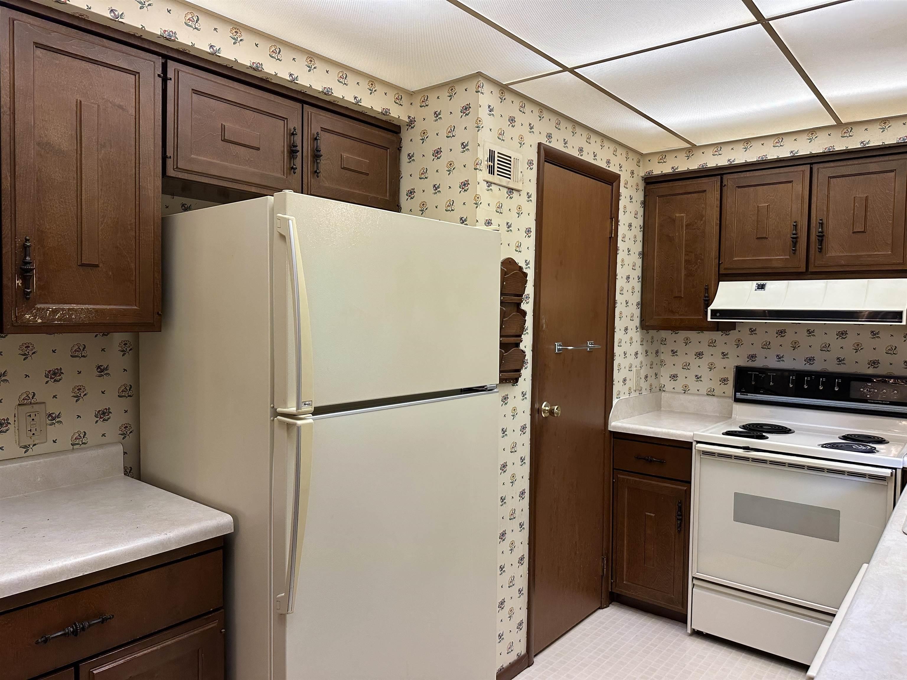 1121 Meadowbrook Drive  Mountain Home, AR