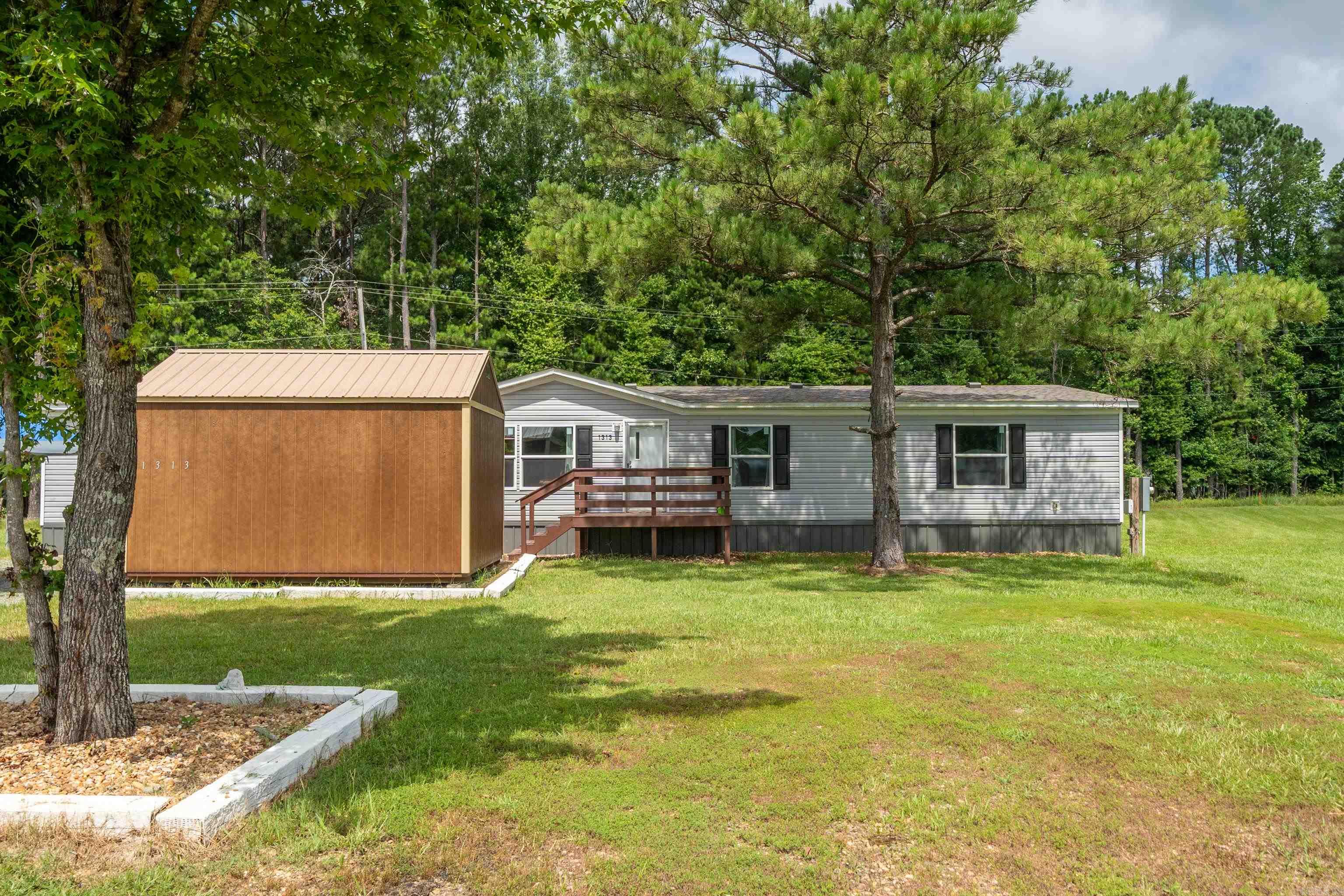 1313 Madeline Circle Benton, AR 72015