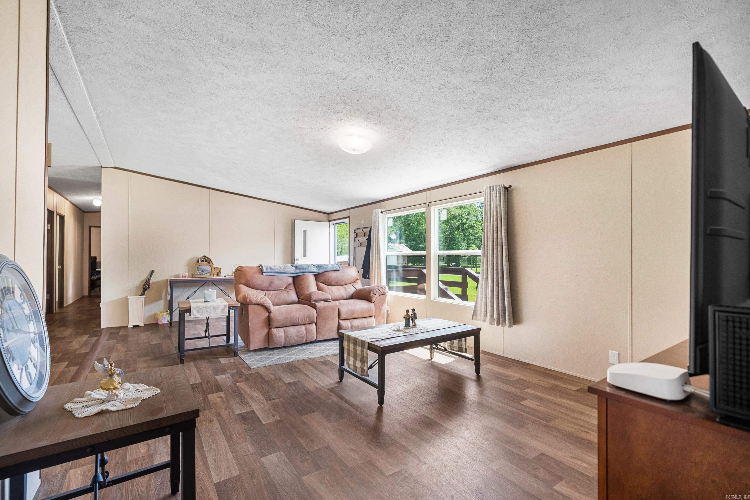 1313 Madeline Circle Benton, AR 72015