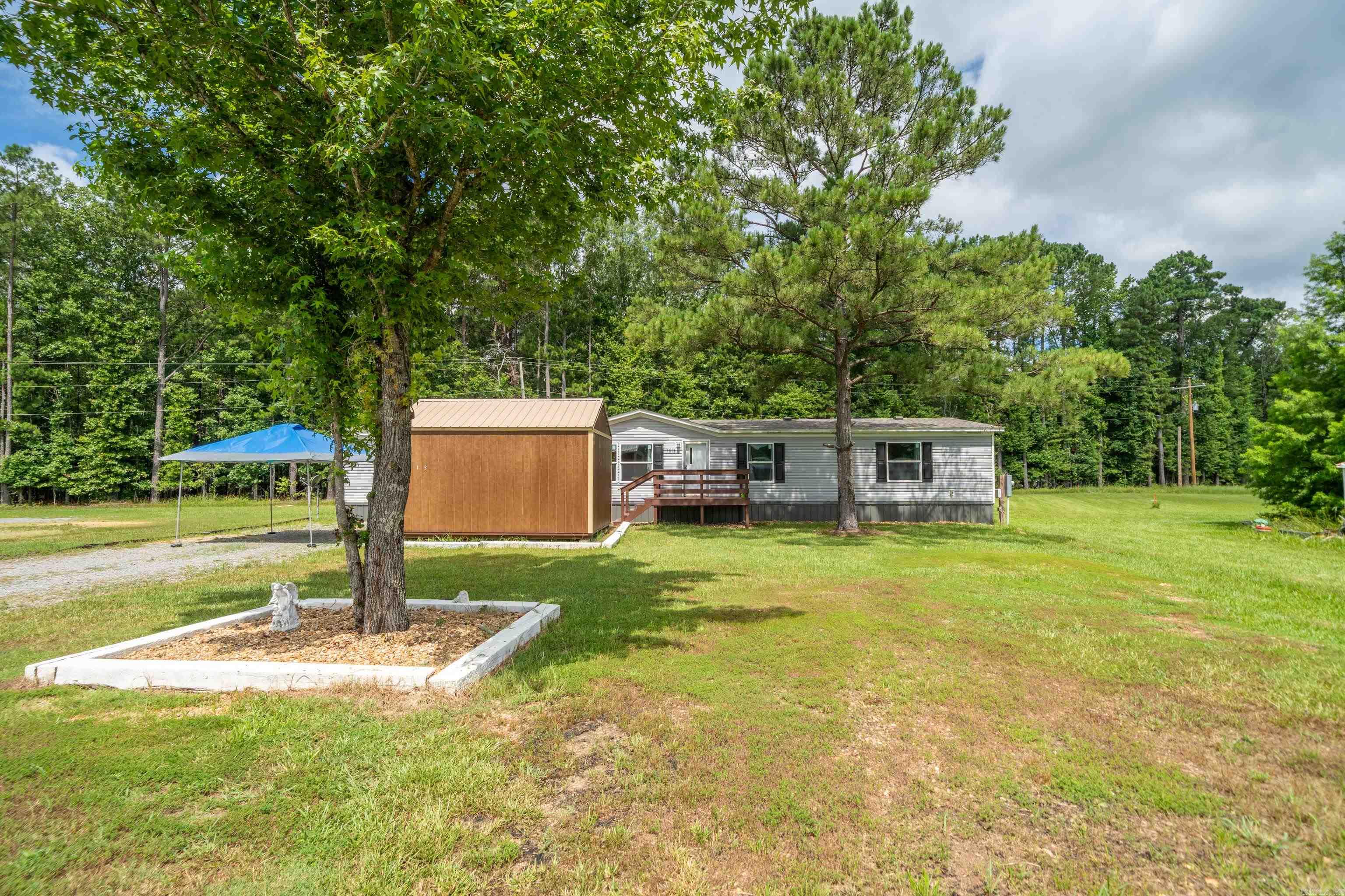 1313 Madeline Circle Benton, AR 72015