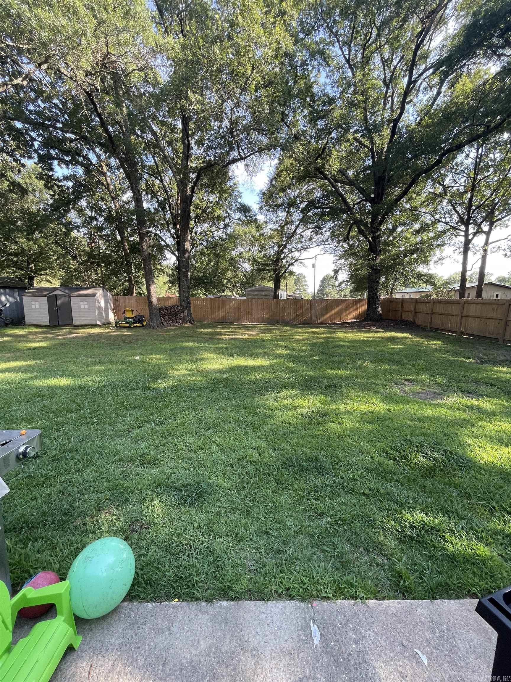 6 Eastwood Oaks  Conway, AR