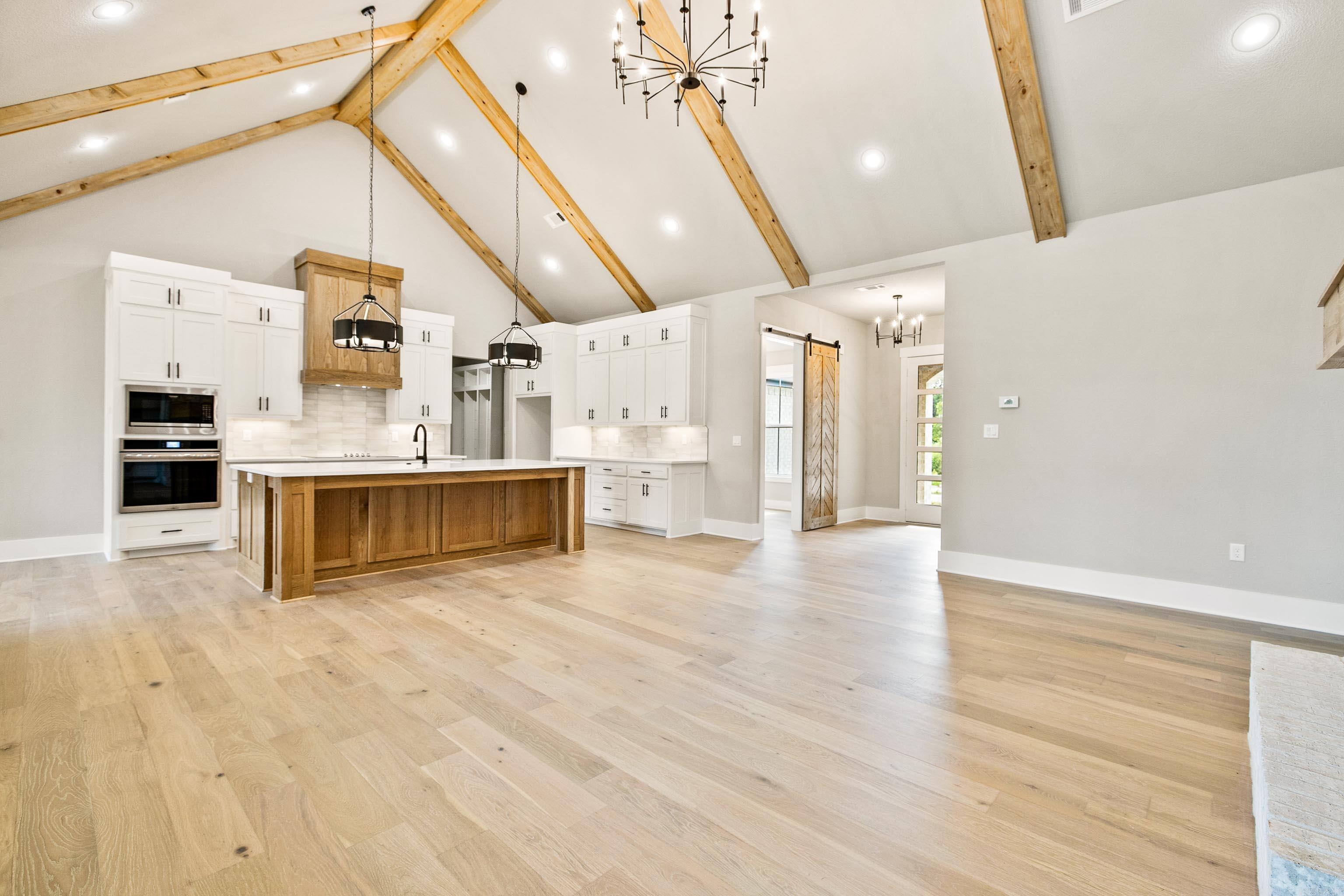 208 Clearview  Benton, AR