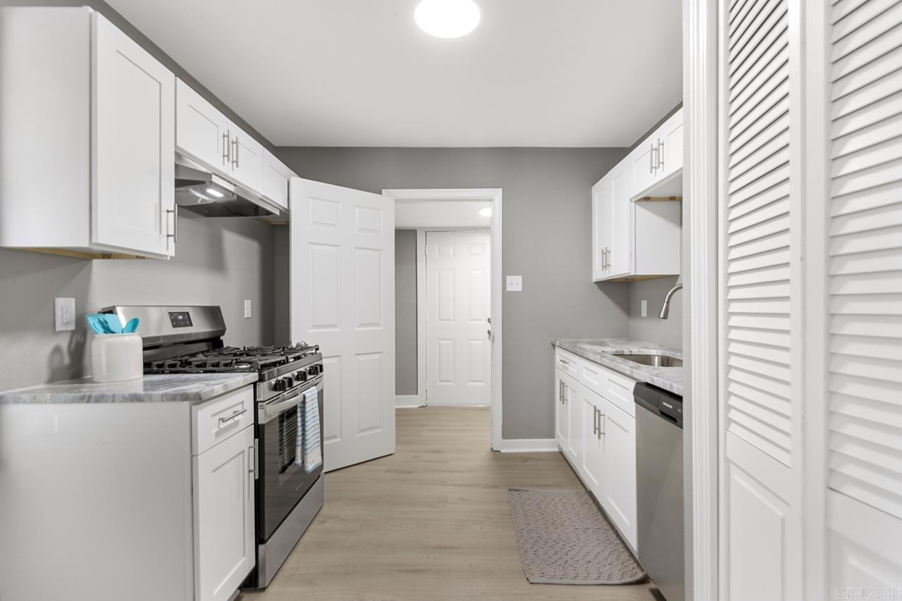 1201 W 49Th St North Little Rock, AR 72118