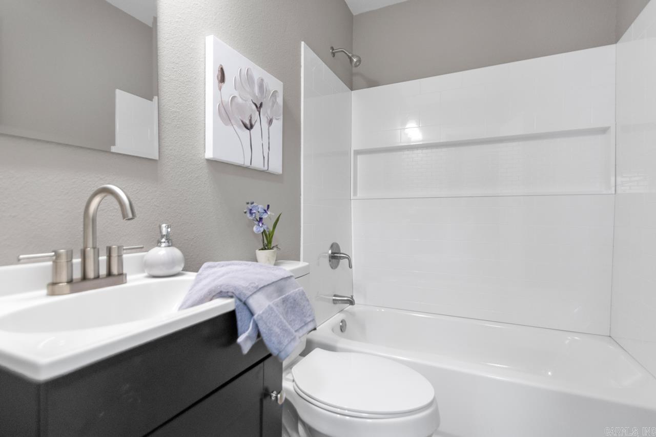 1201 W 49Th St North Little Rock, AR 72118