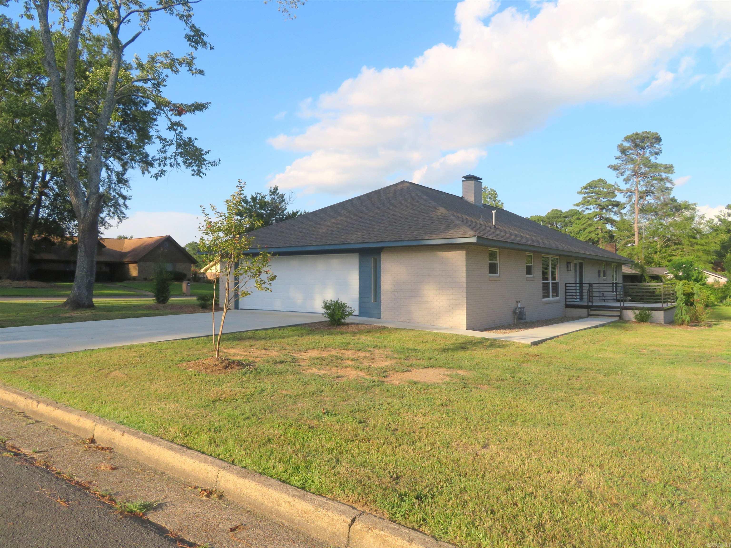 2507 Yorkshire Drive Arkadelphia, AR 71923-2921