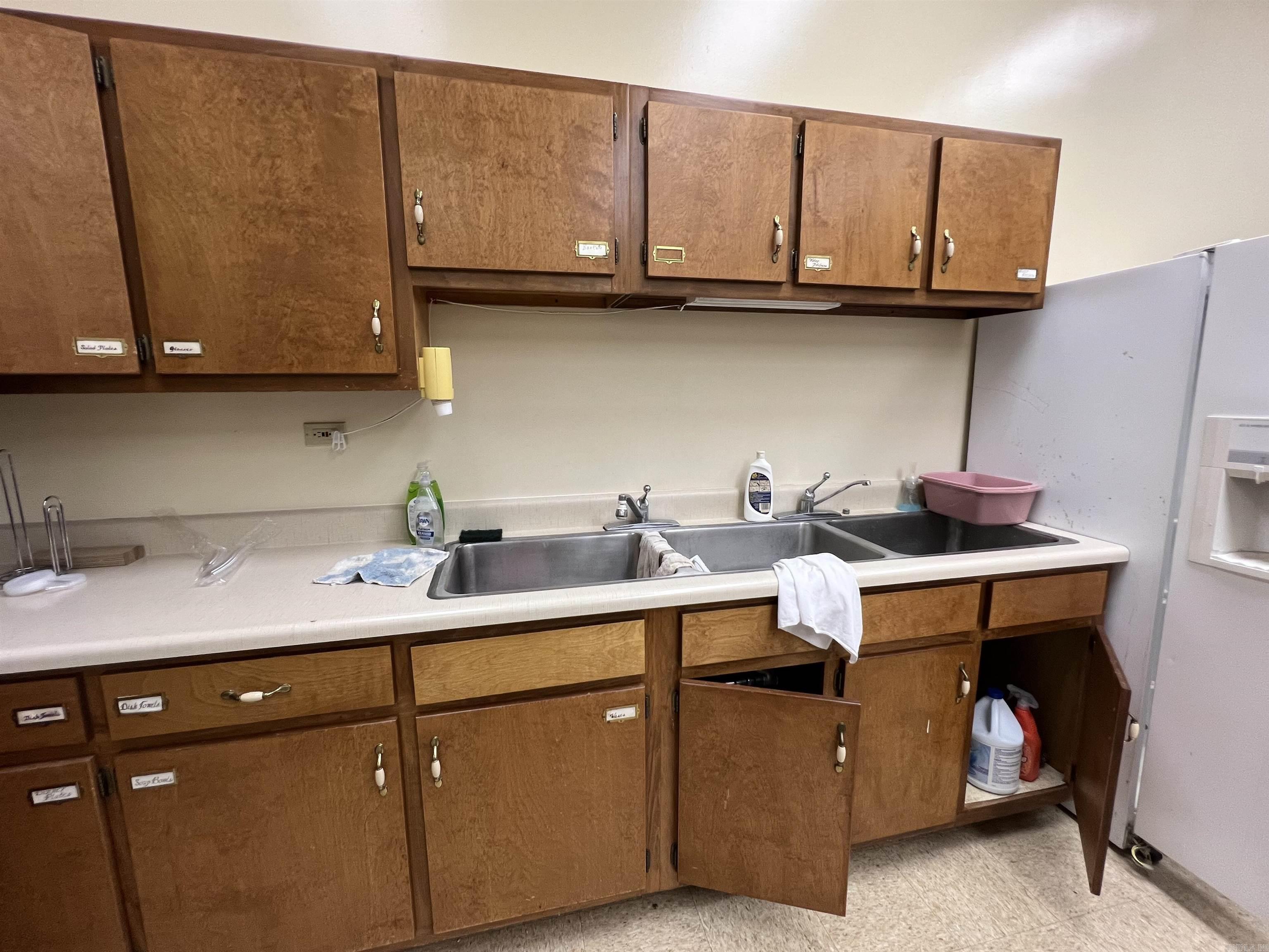 600 W CHURCH  Horseshoe Bend, AR