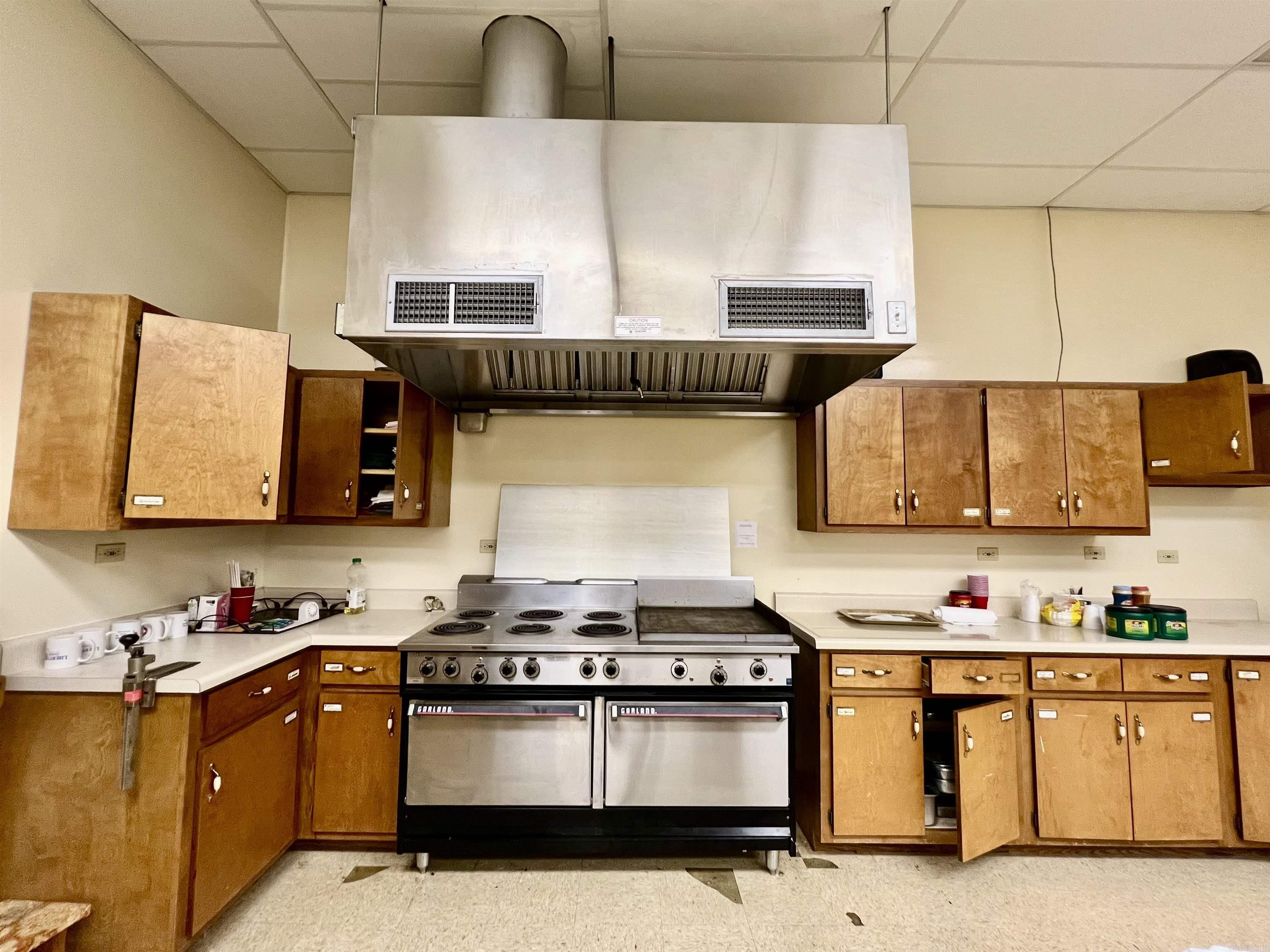 600 W CHURCH  Horseshoe Bend, AR