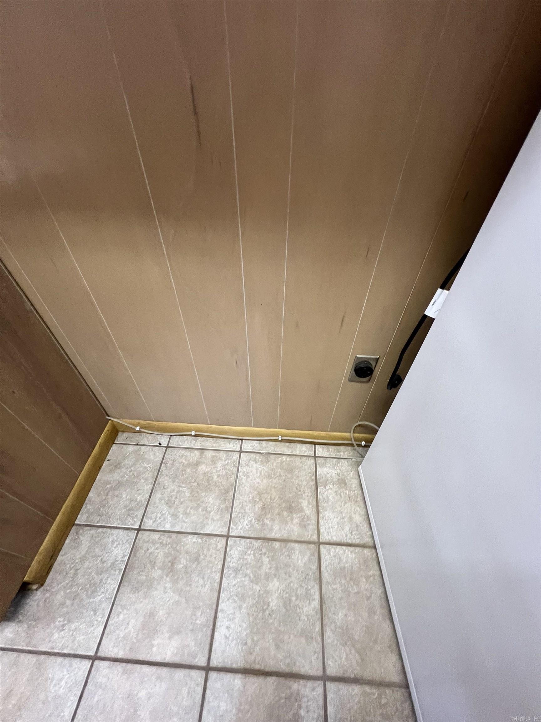 359 US 70 Walnut Street De Valls Bluff, AR