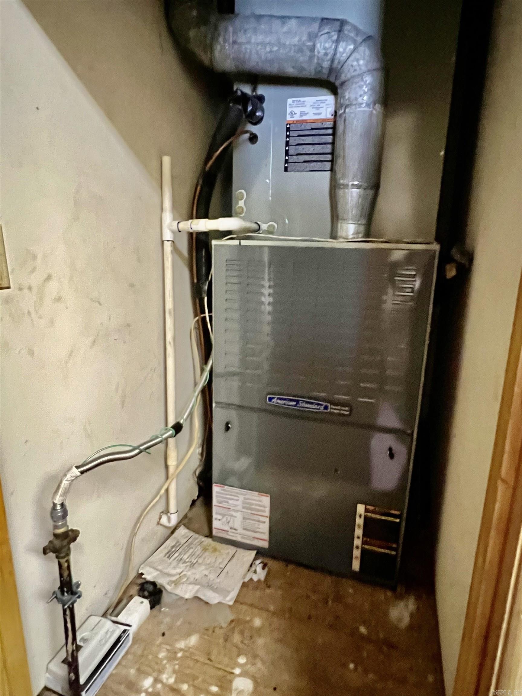 359 US 70 Walnut Street De Valls Bluff, AR