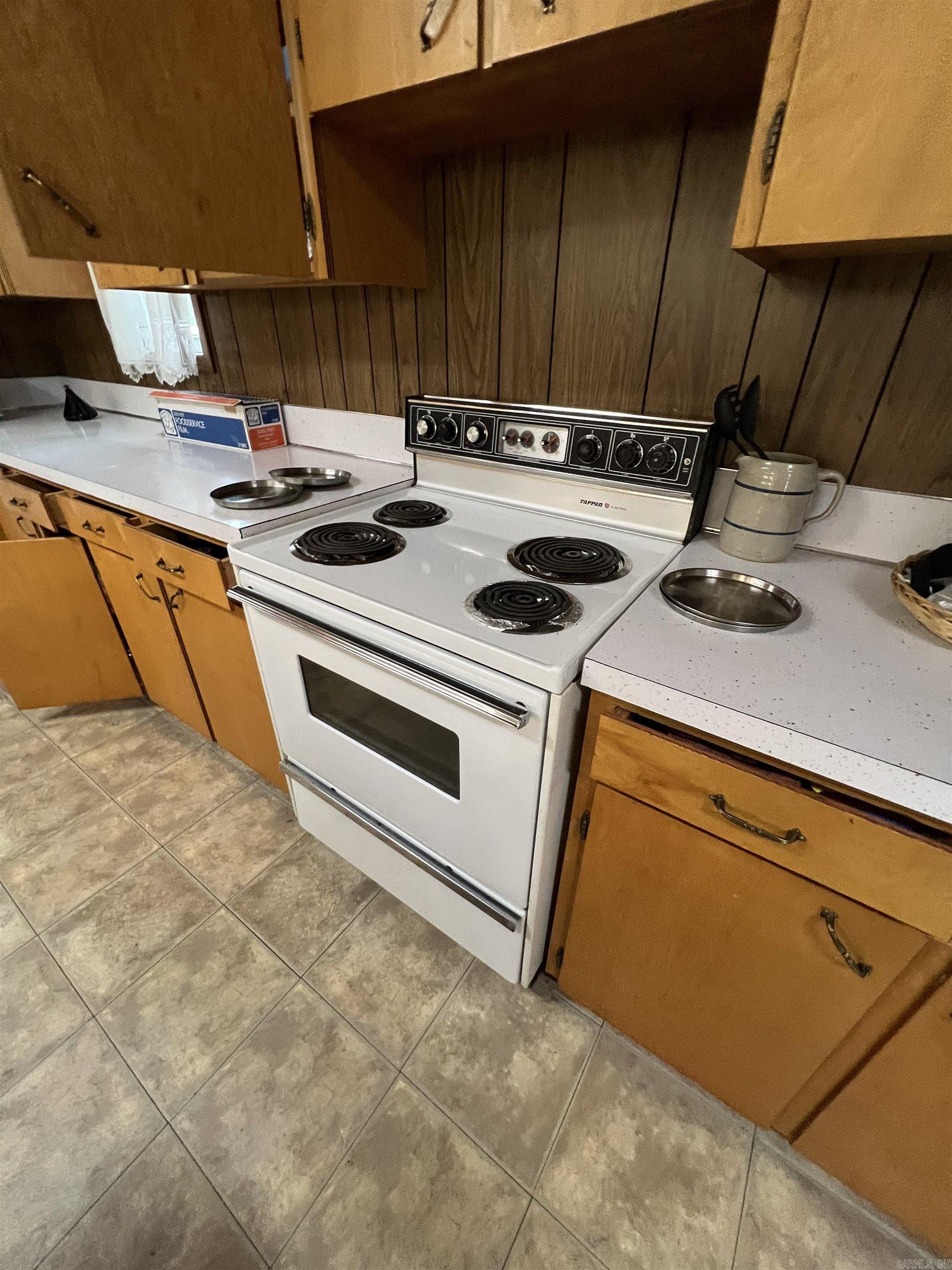 359 US 70 Walnut Street De Valls Bluff, AR