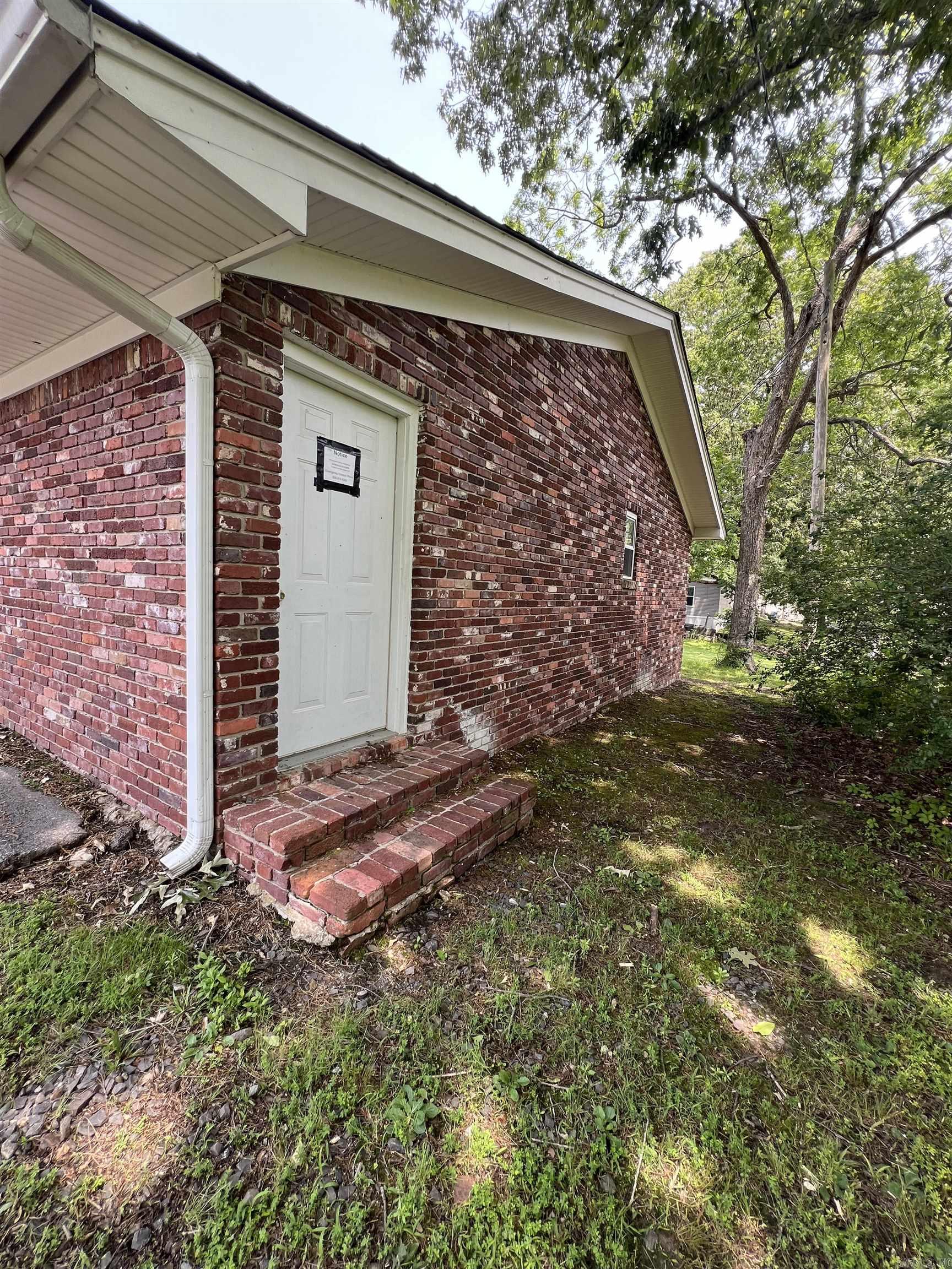359 US 70 Walnut Street De Valls Bluff, AR