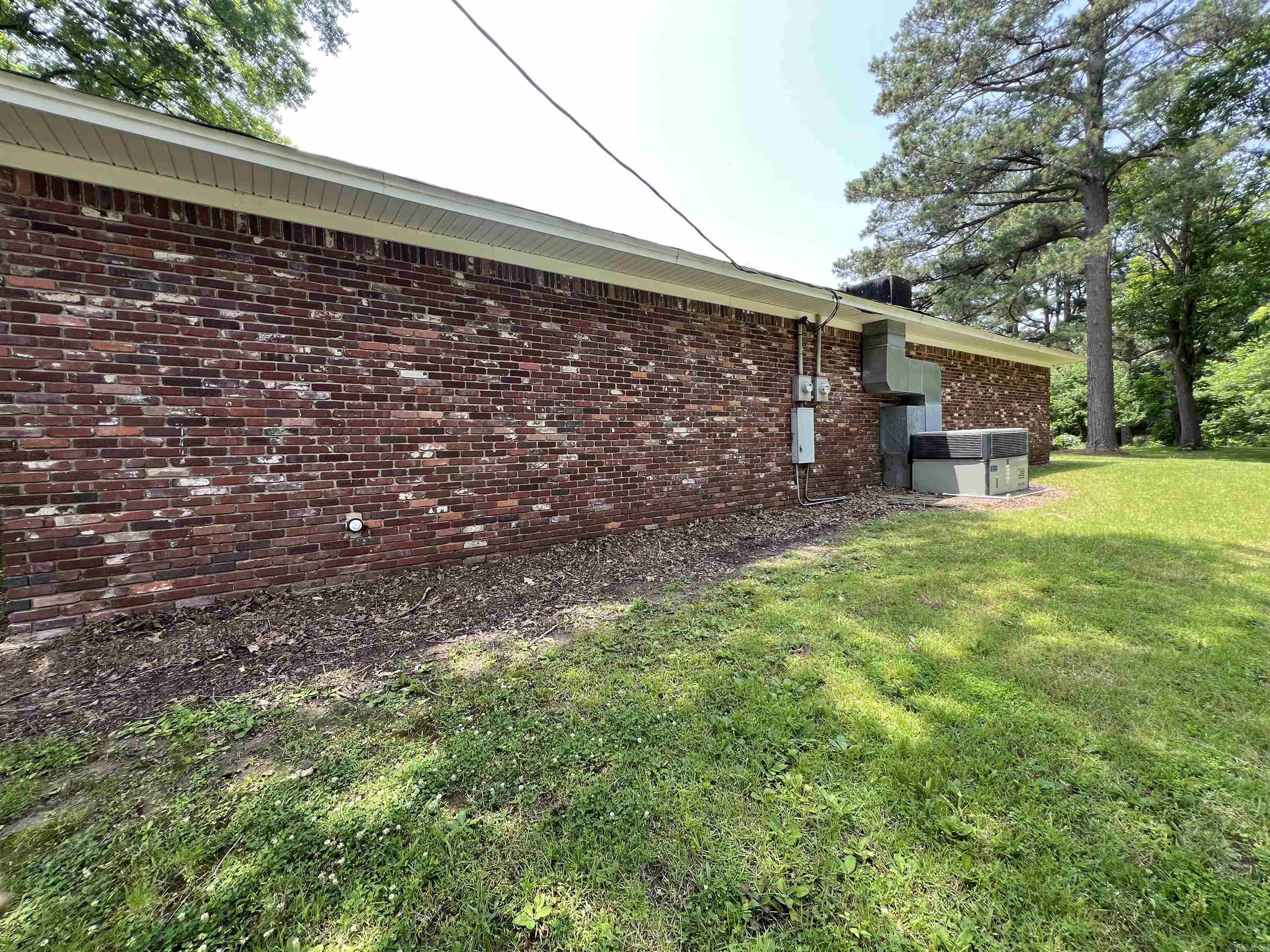 359 US 70 Walnut Street De Valls Bluff, AR