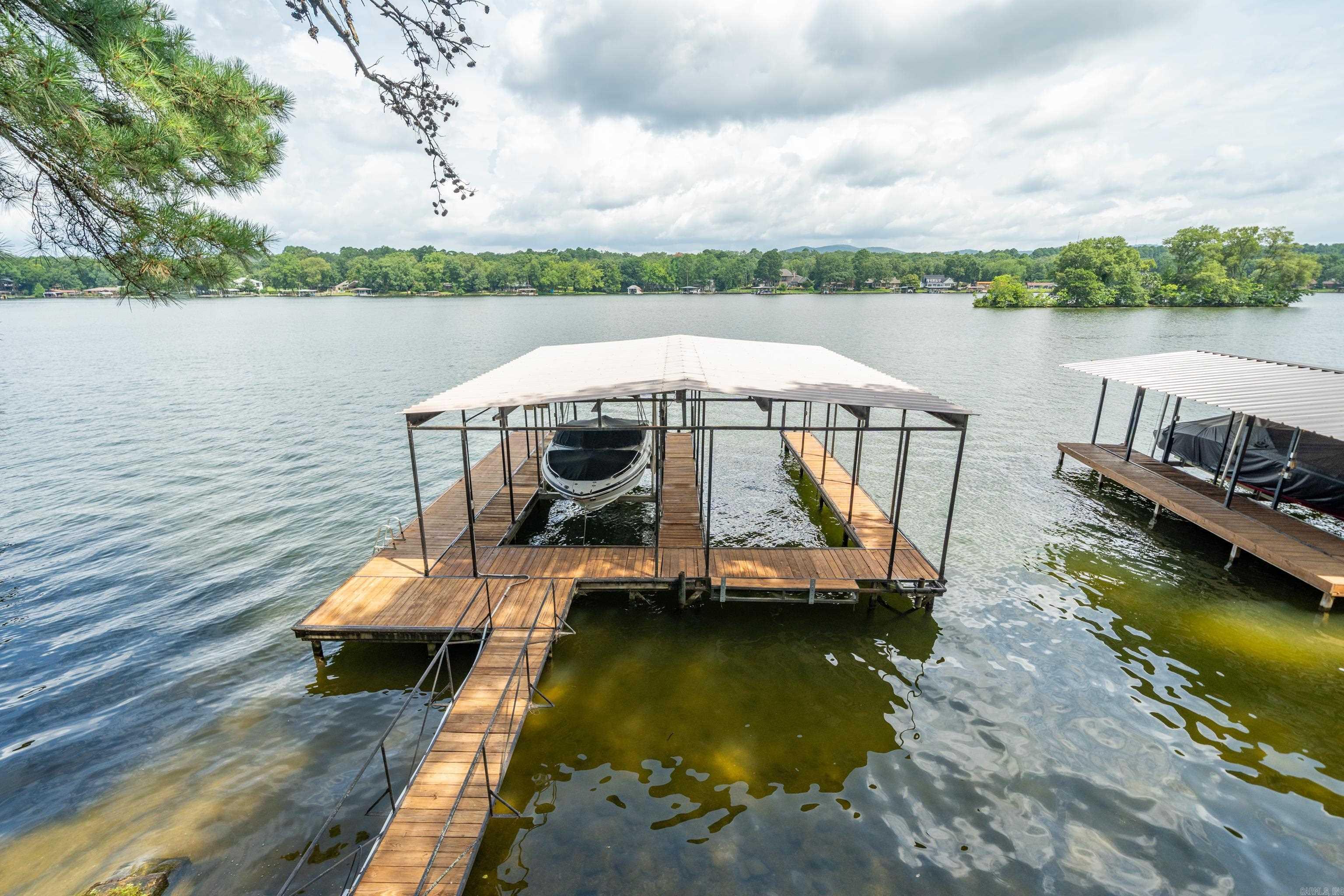 200 Discovery Bay Lane Hot Springs, AR 71913