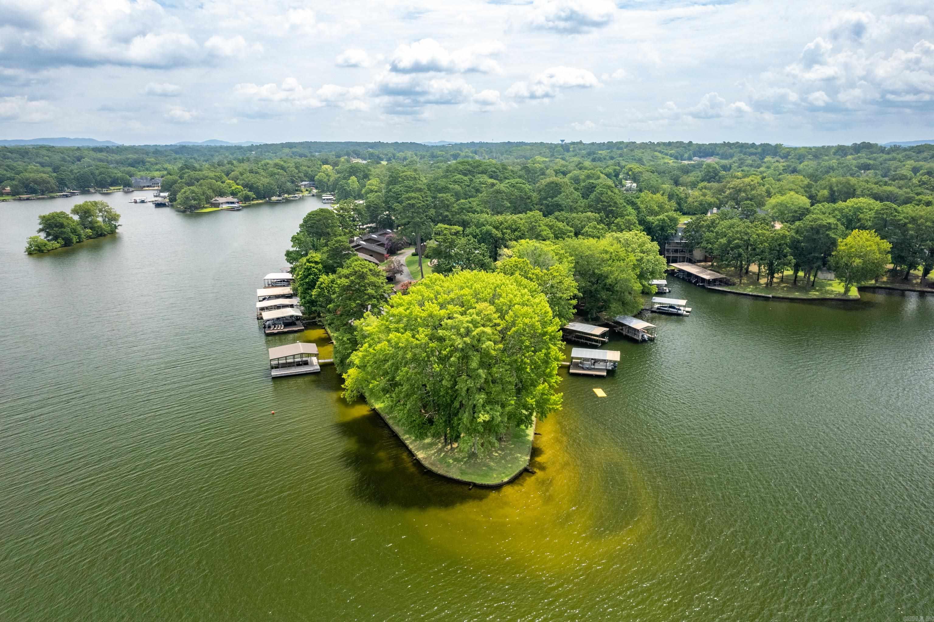 200 Discovery Bay Lane Hot Springs, AR 71913