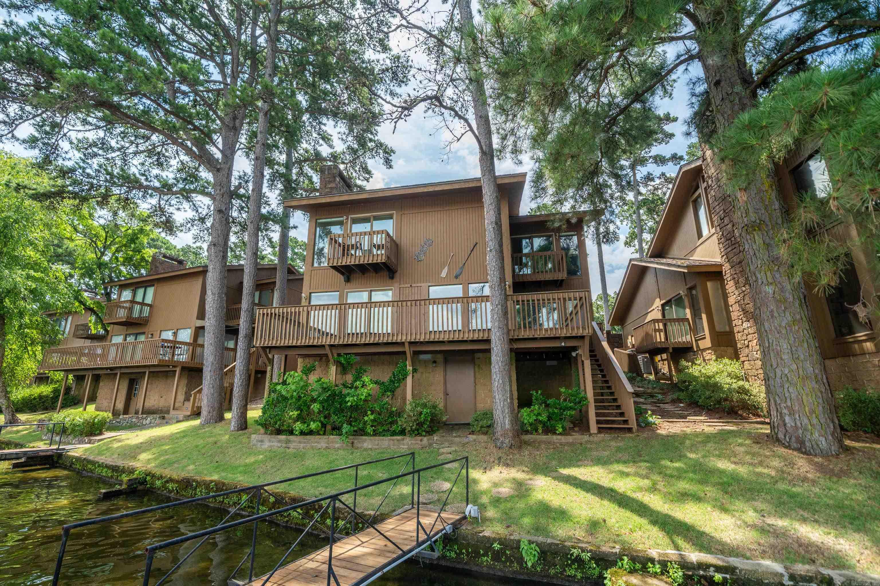 200 Discovery Bay Lane Hot Springs, AR 71913