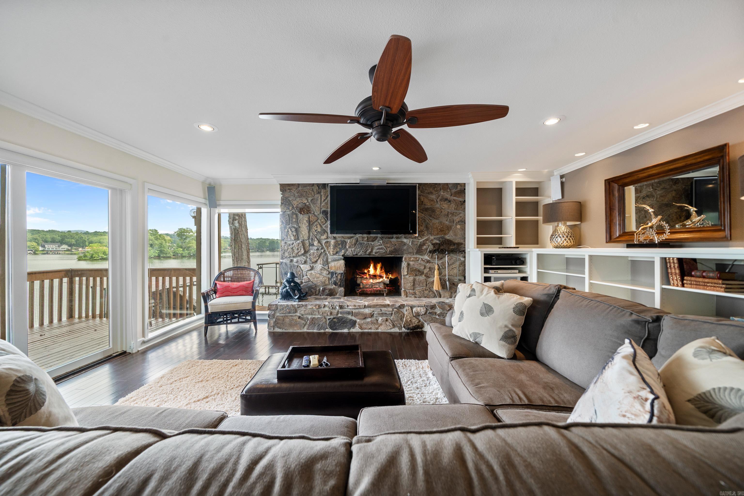 200 Discovery Bay Lane Hot Springs, AR 71913