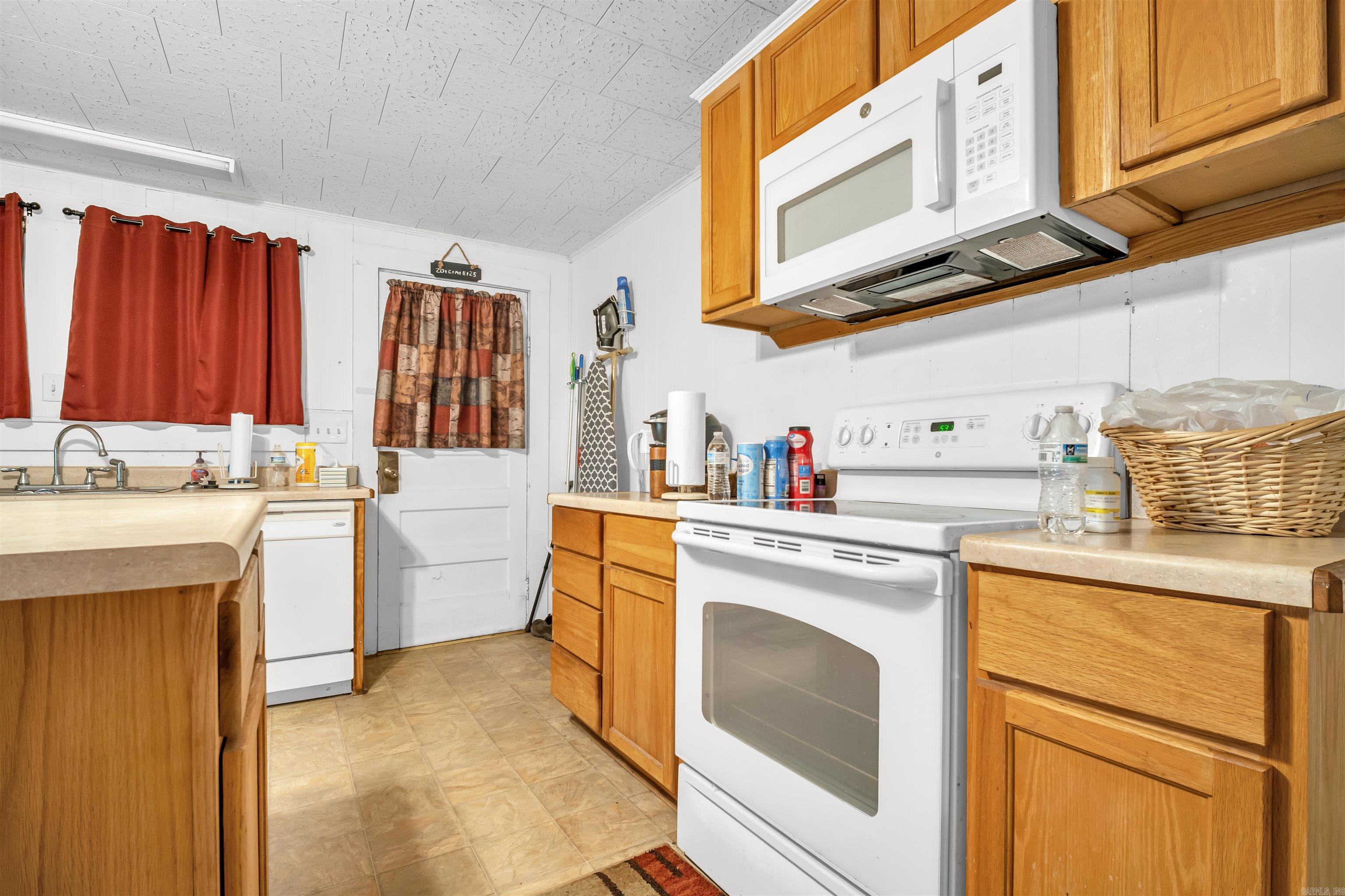 1224 SR 363  Pottsville, AR