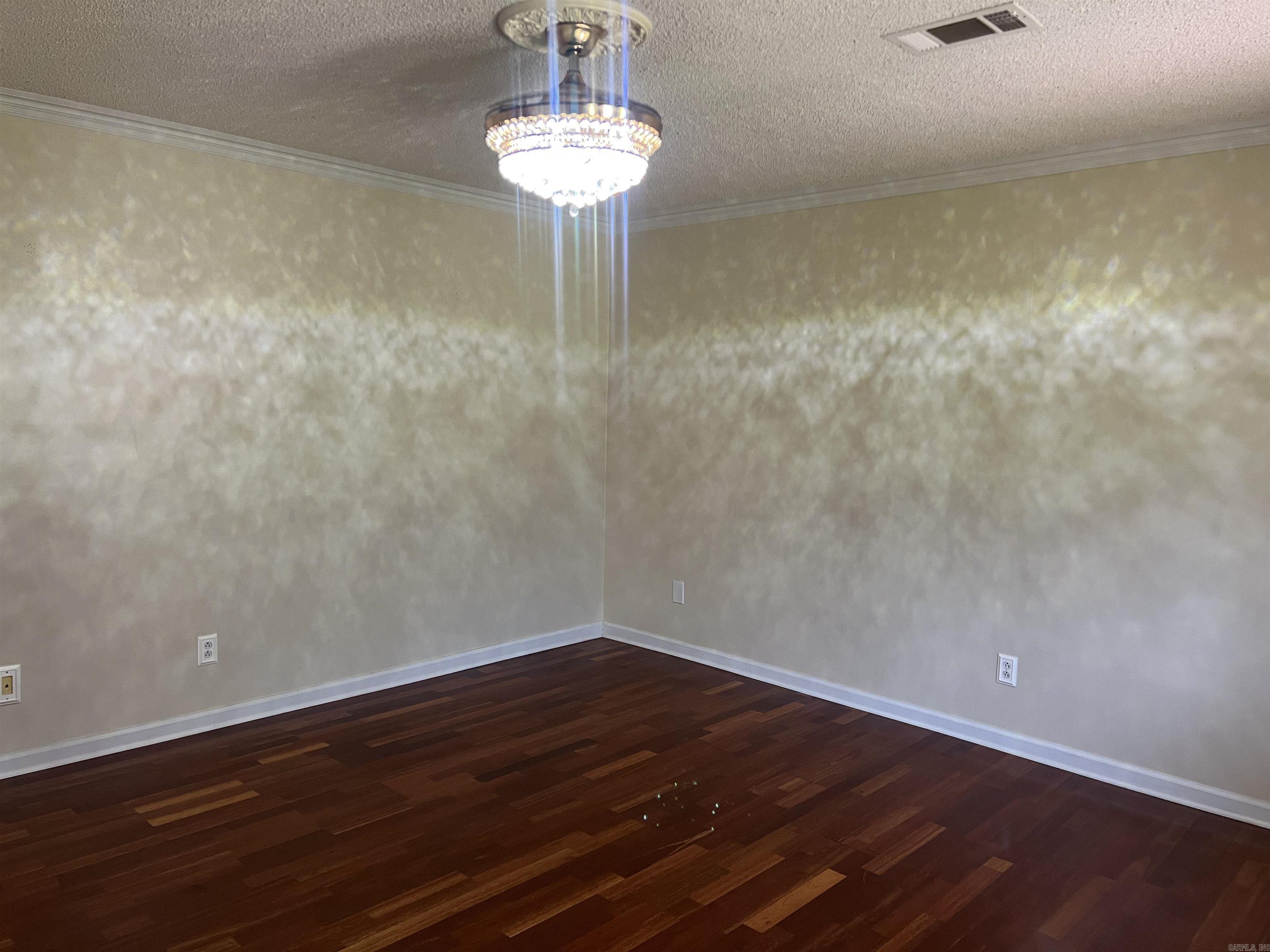 7200 Nell Drive  Pine Bluff, AR