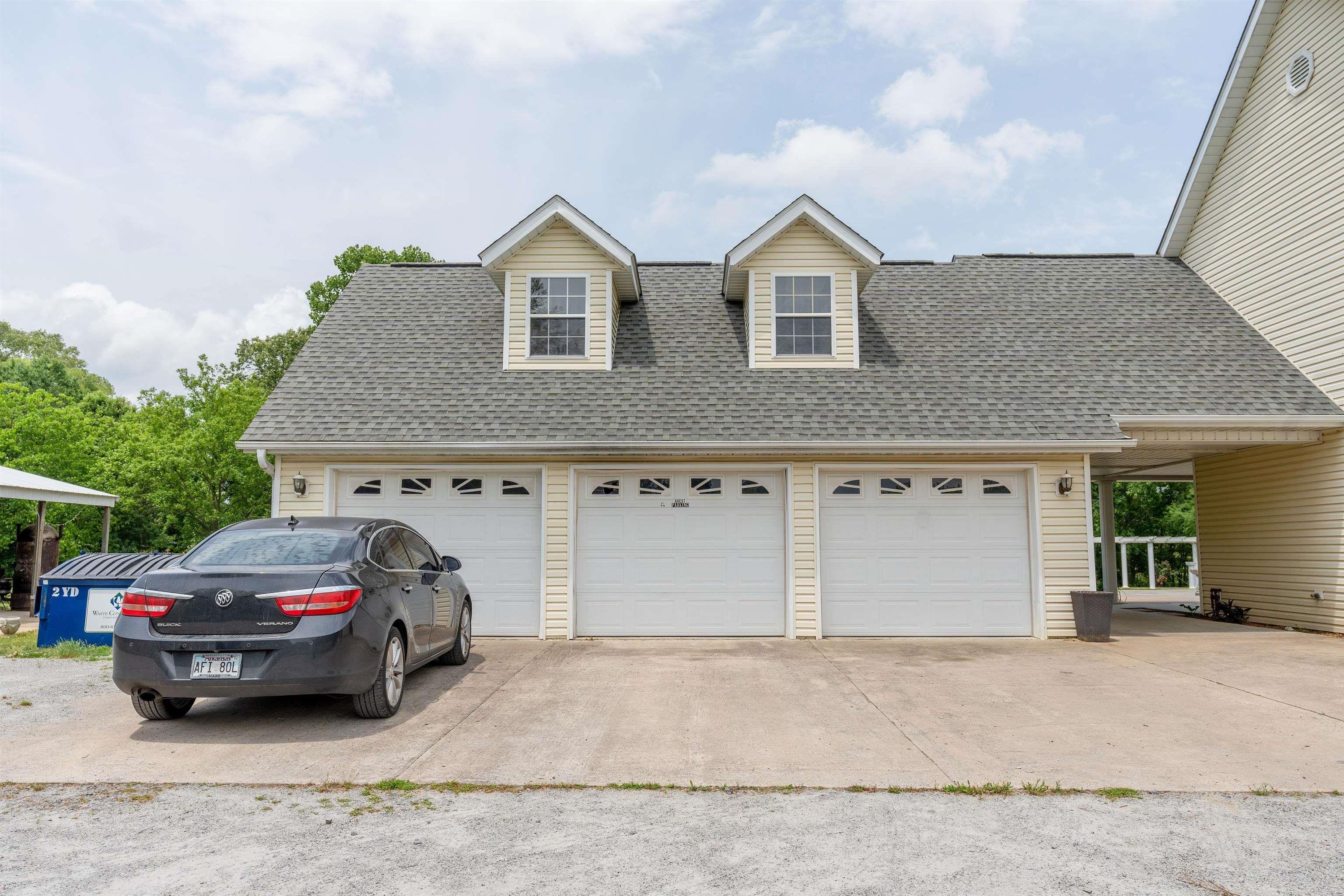 3144 Riverbend  Heber Springs, AR