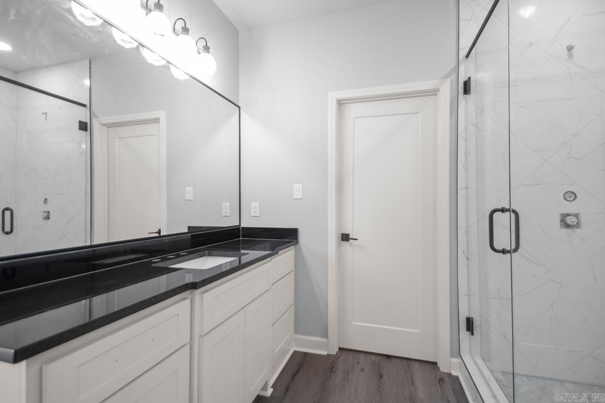 1049 Duke Drive Bauxite, AR 72011