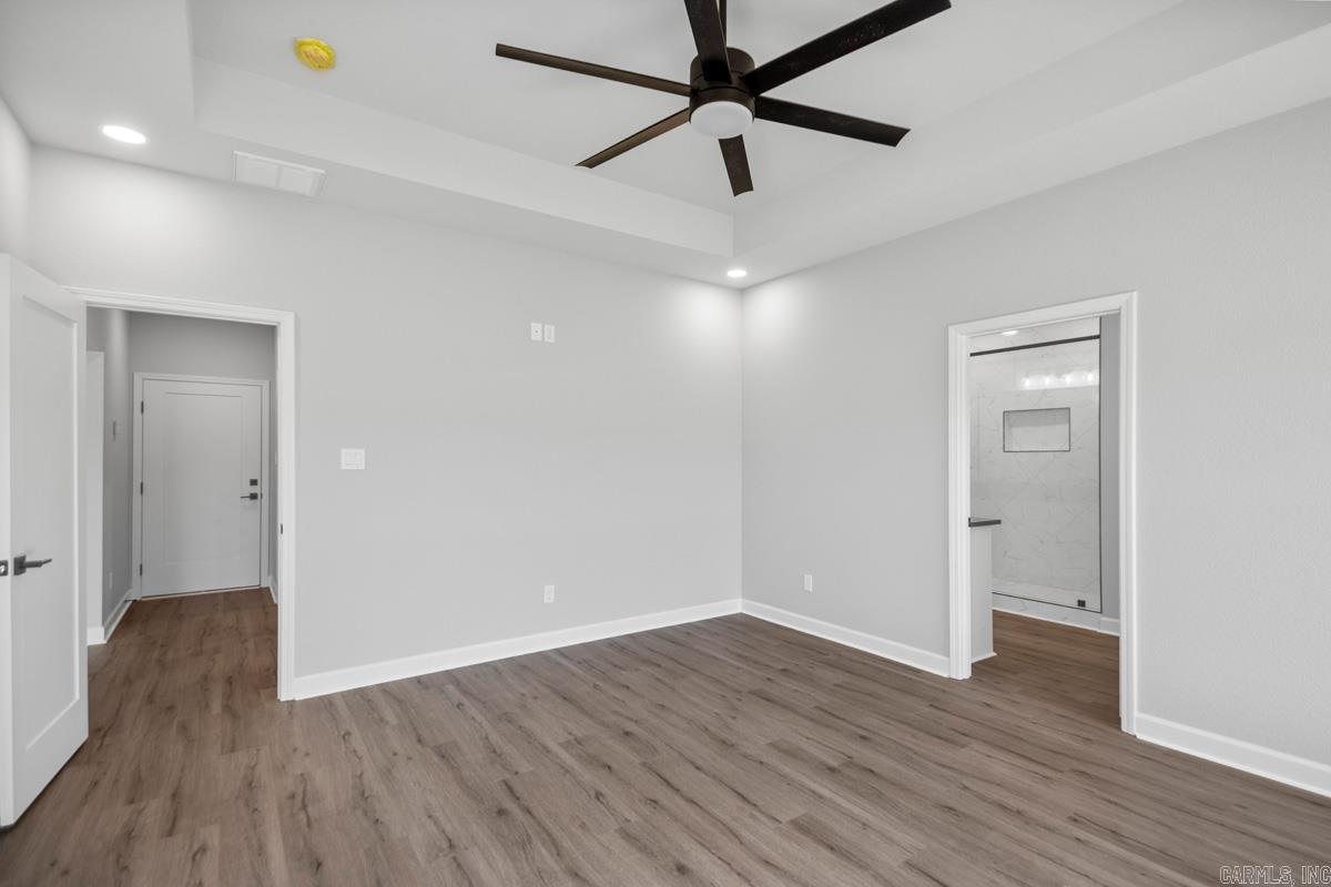 1049 Duke Drive Bauxite, AR 72011