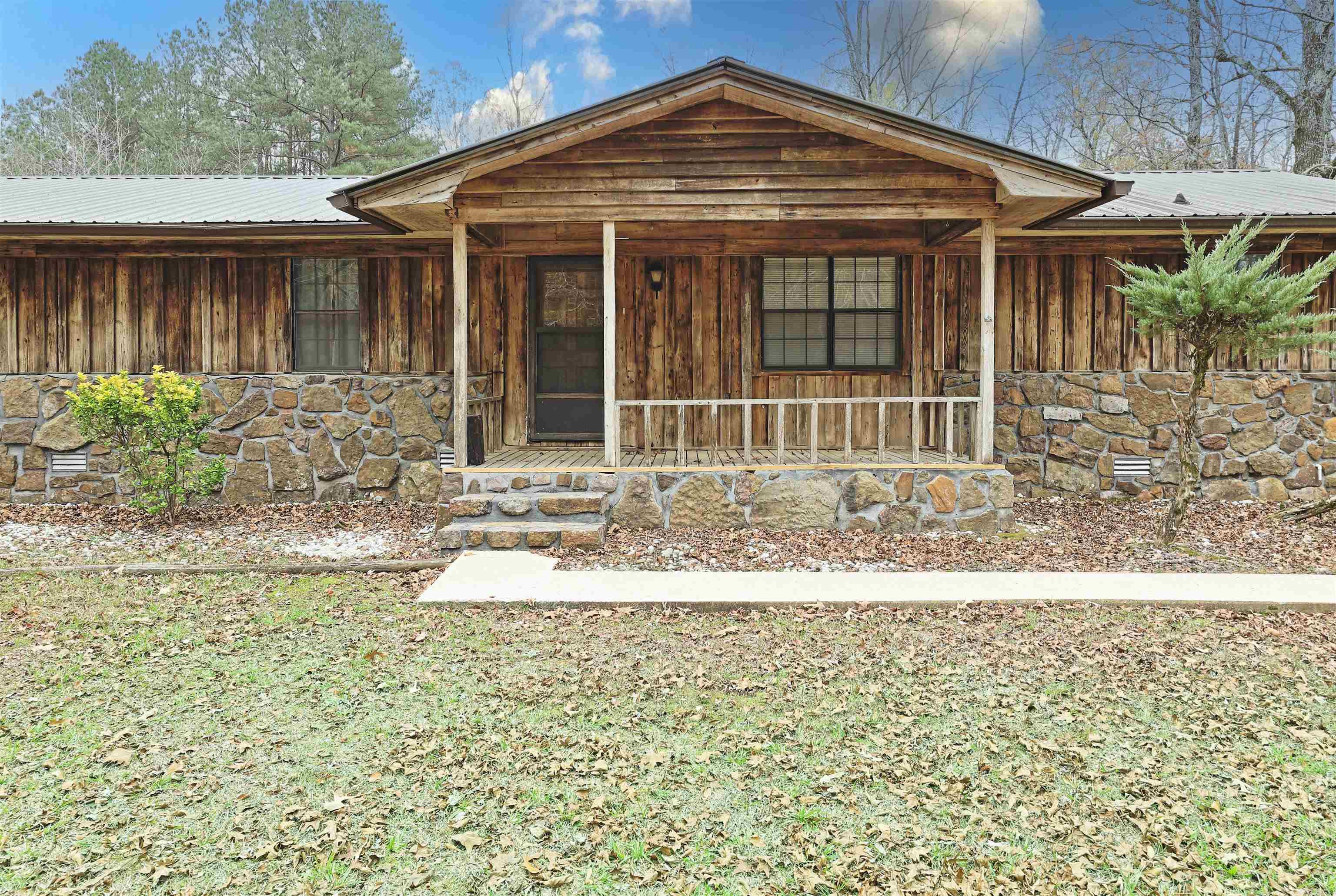 6740 Rayhan RD  Pine Bluff, AR